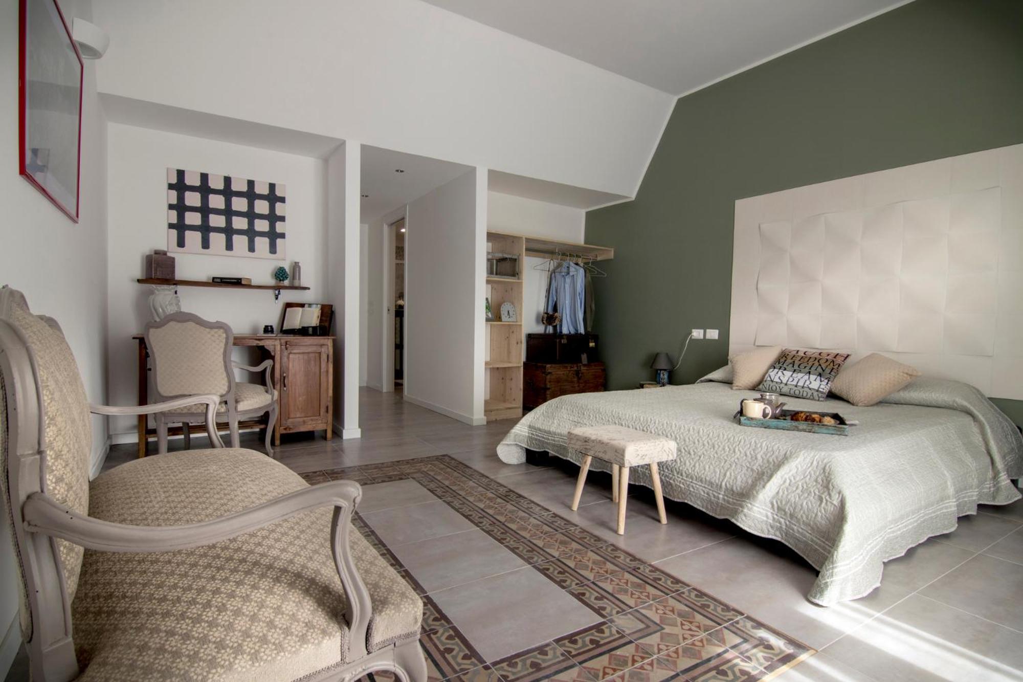 Quadruple Room with Balcony photo 1