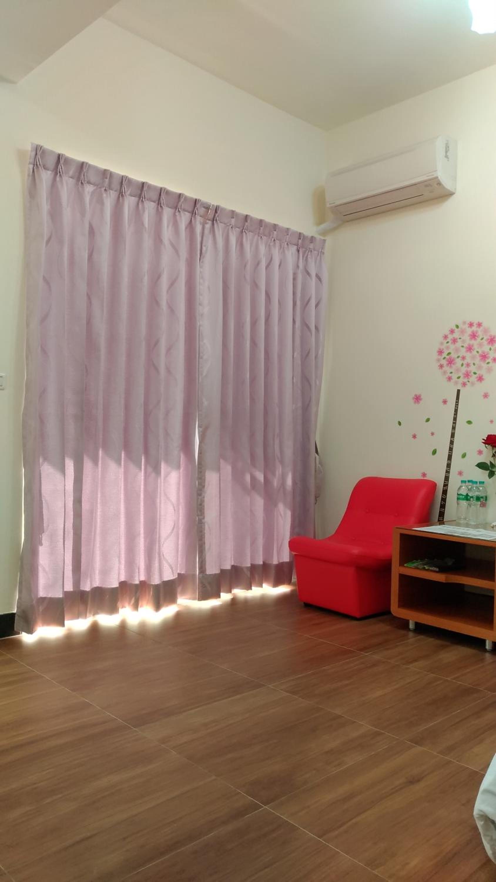 Quadruple Room with Balcony photo 2