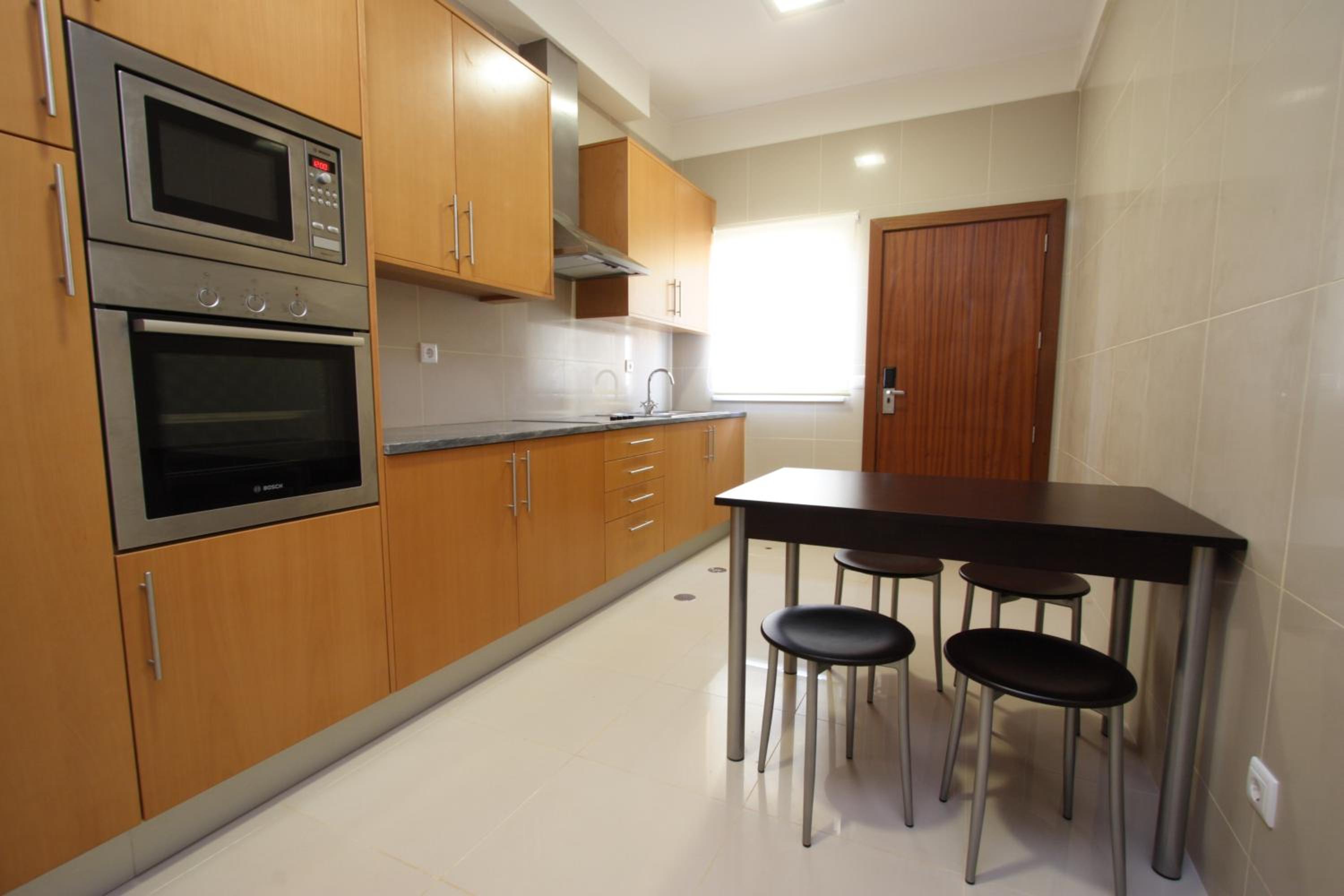 One-Bedroom Apartment - Photo 6