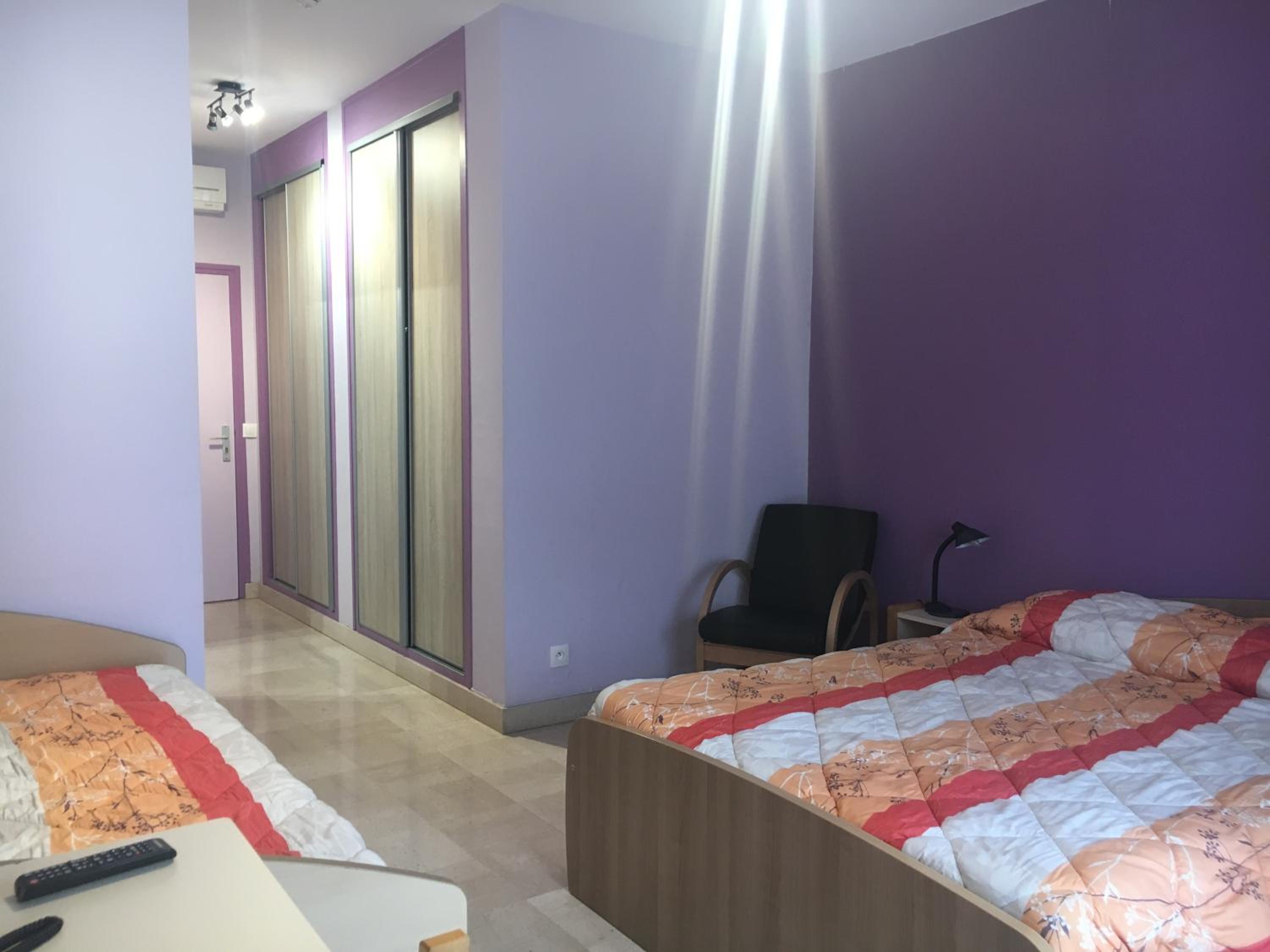 Comfort Triple Room