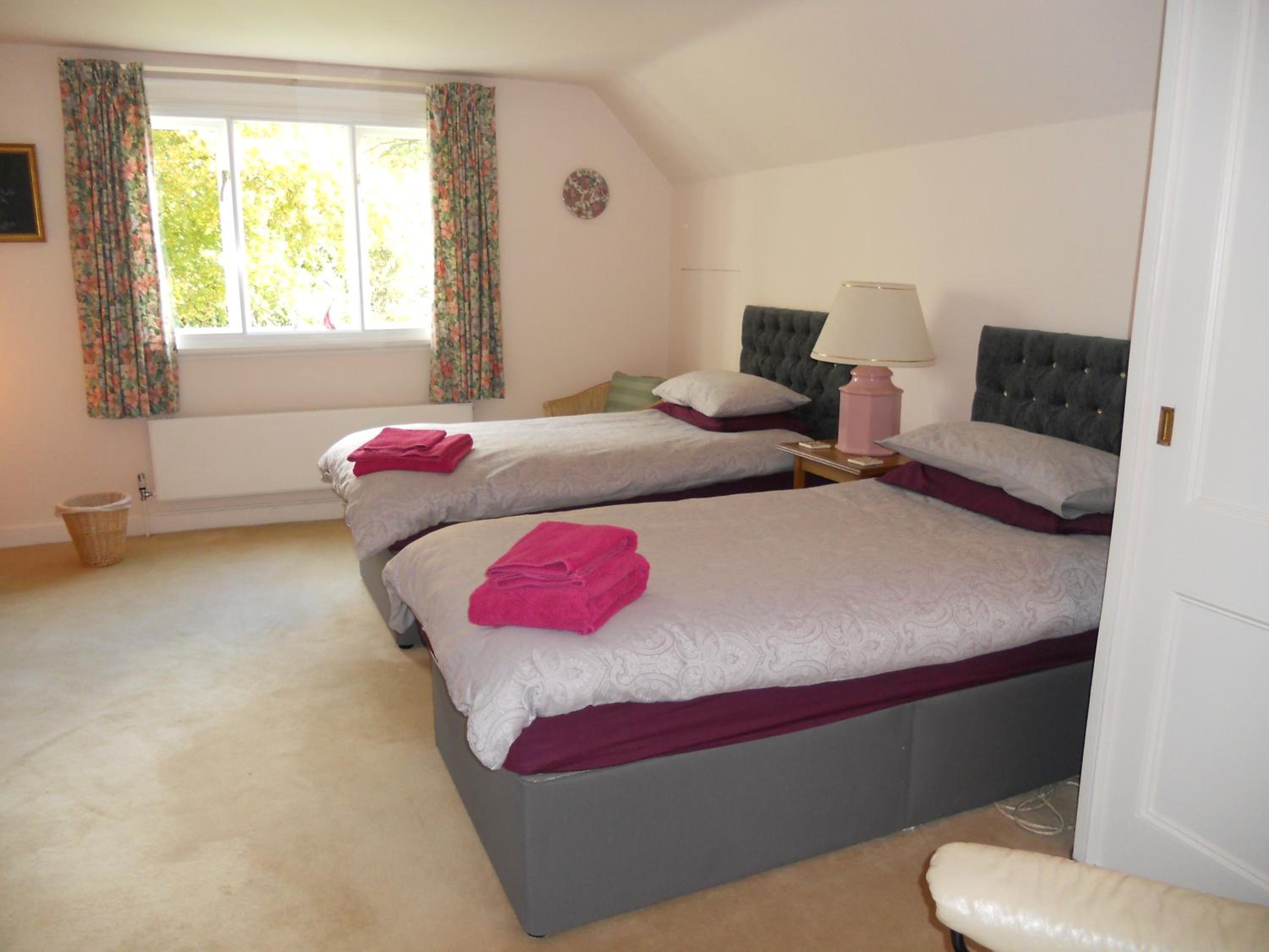 Twin Room with En-Suite