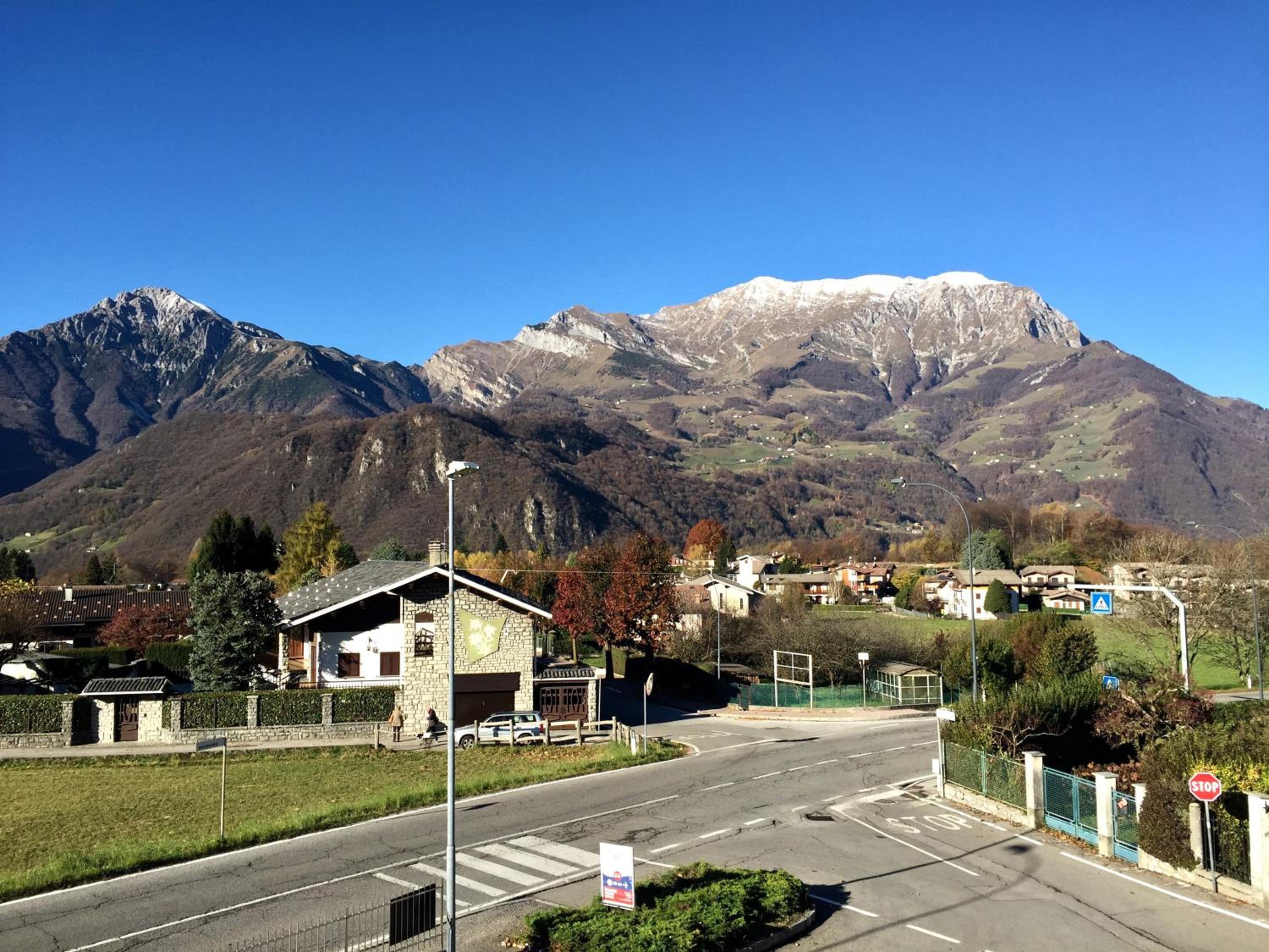 Studio with Mountain View photo 2