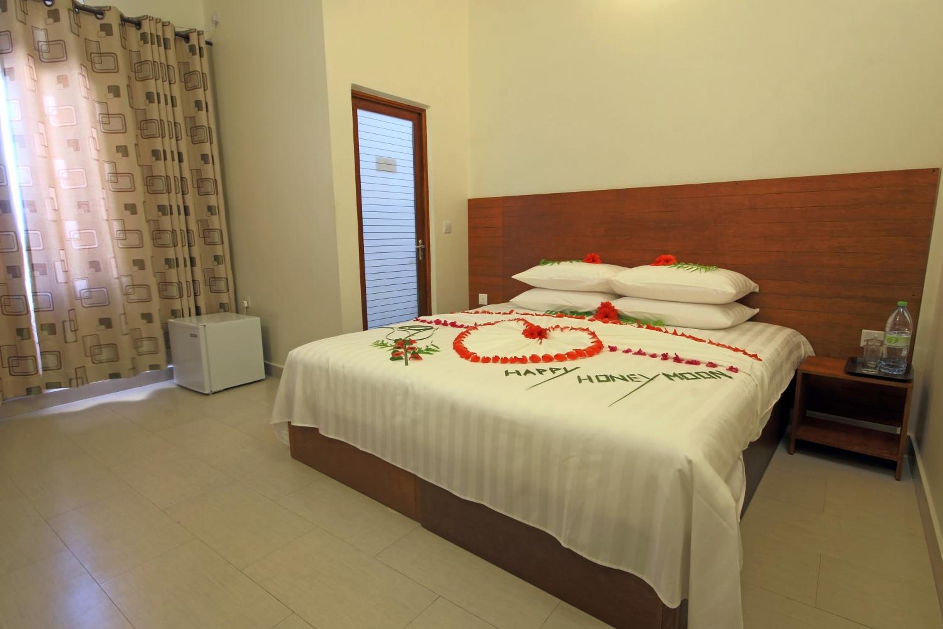 Deluxe Double or Twin Room photo 3