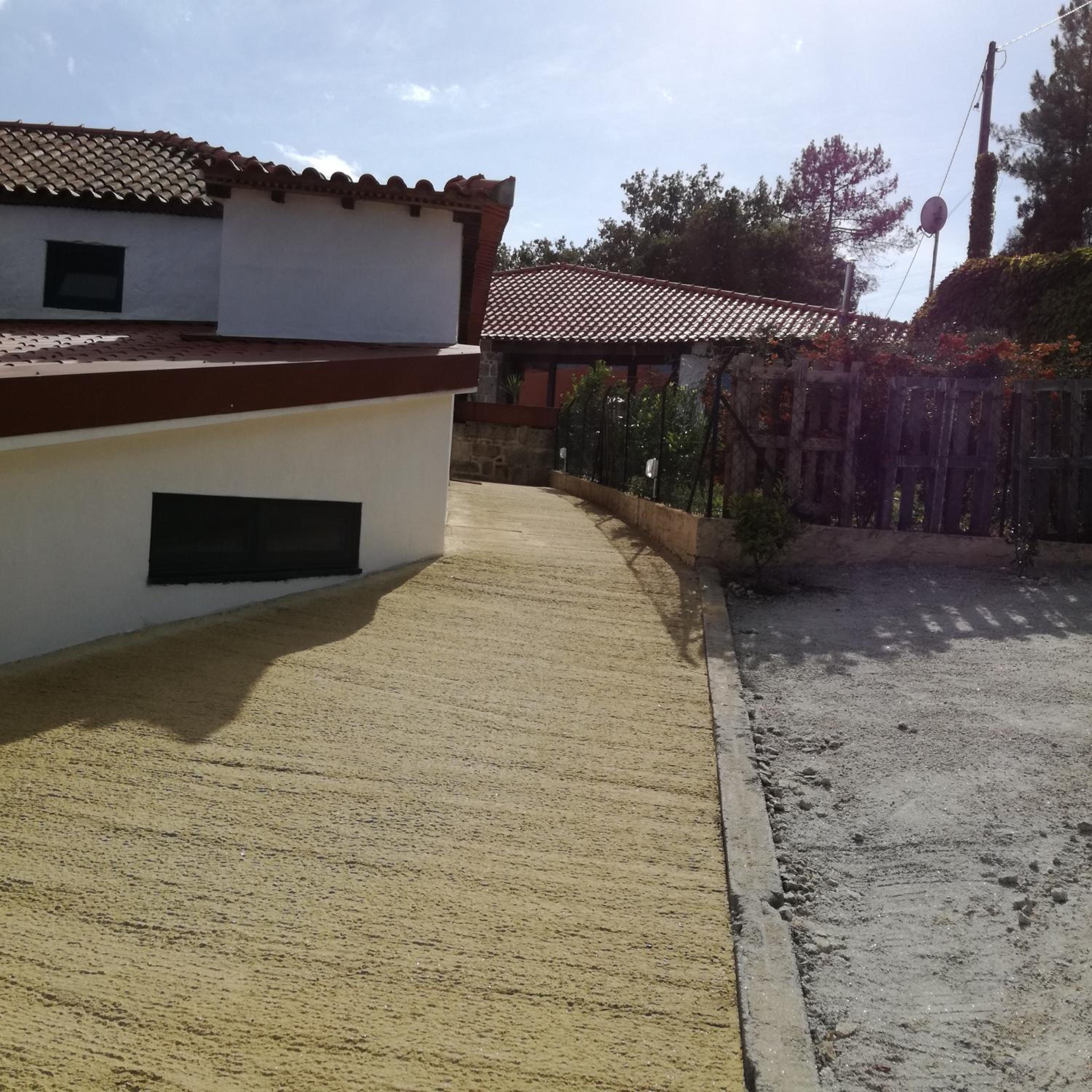 Three-Bedroom House - Photo 39
