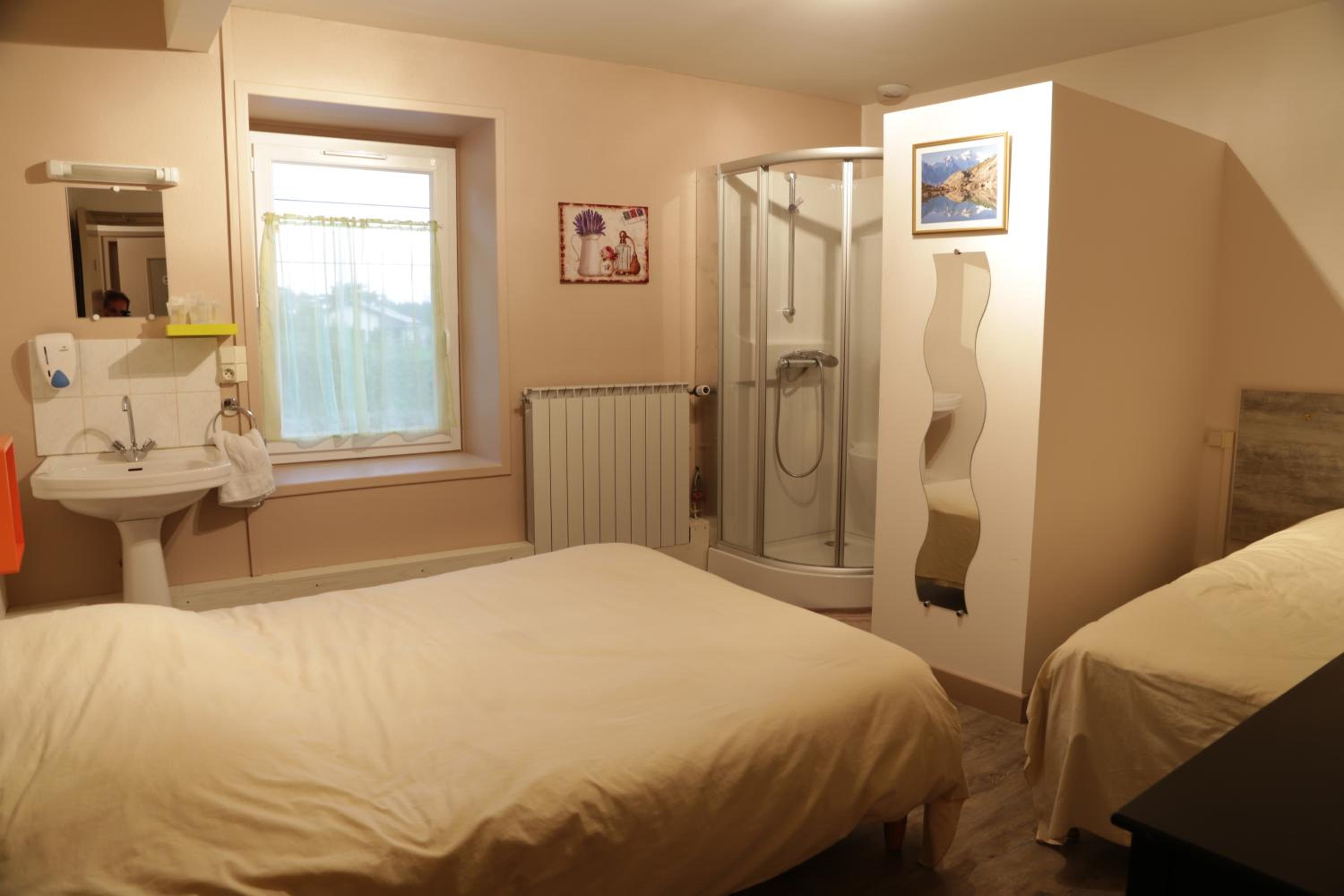 Triple Room - Photo 2