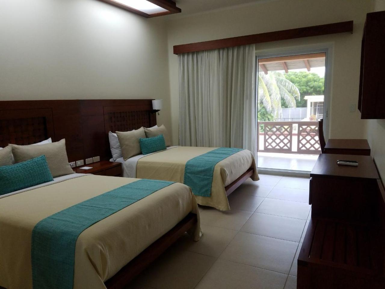 Double Room with Two Beds with Terrace