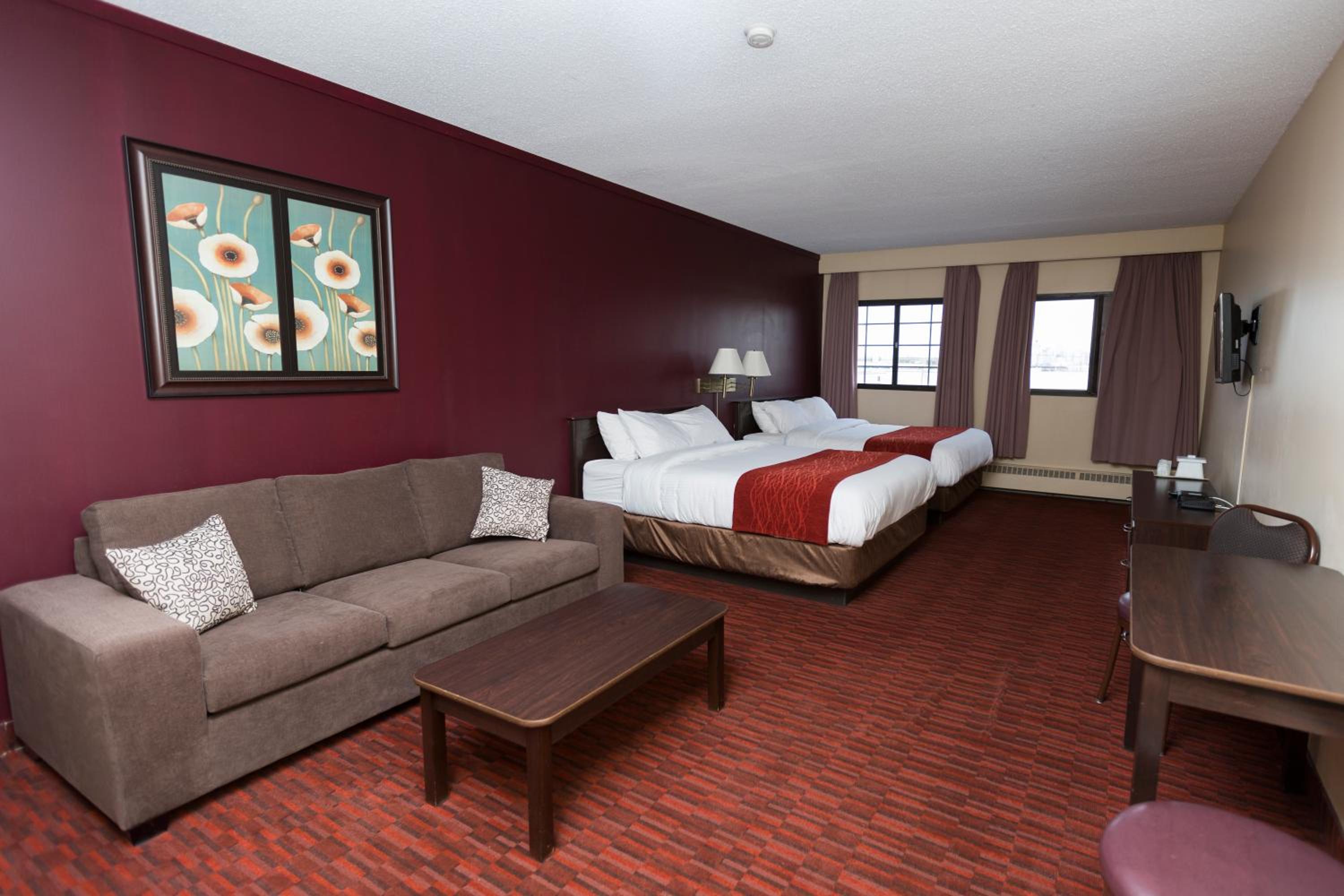 Queen Room with Two Queen Beds - Photo 1