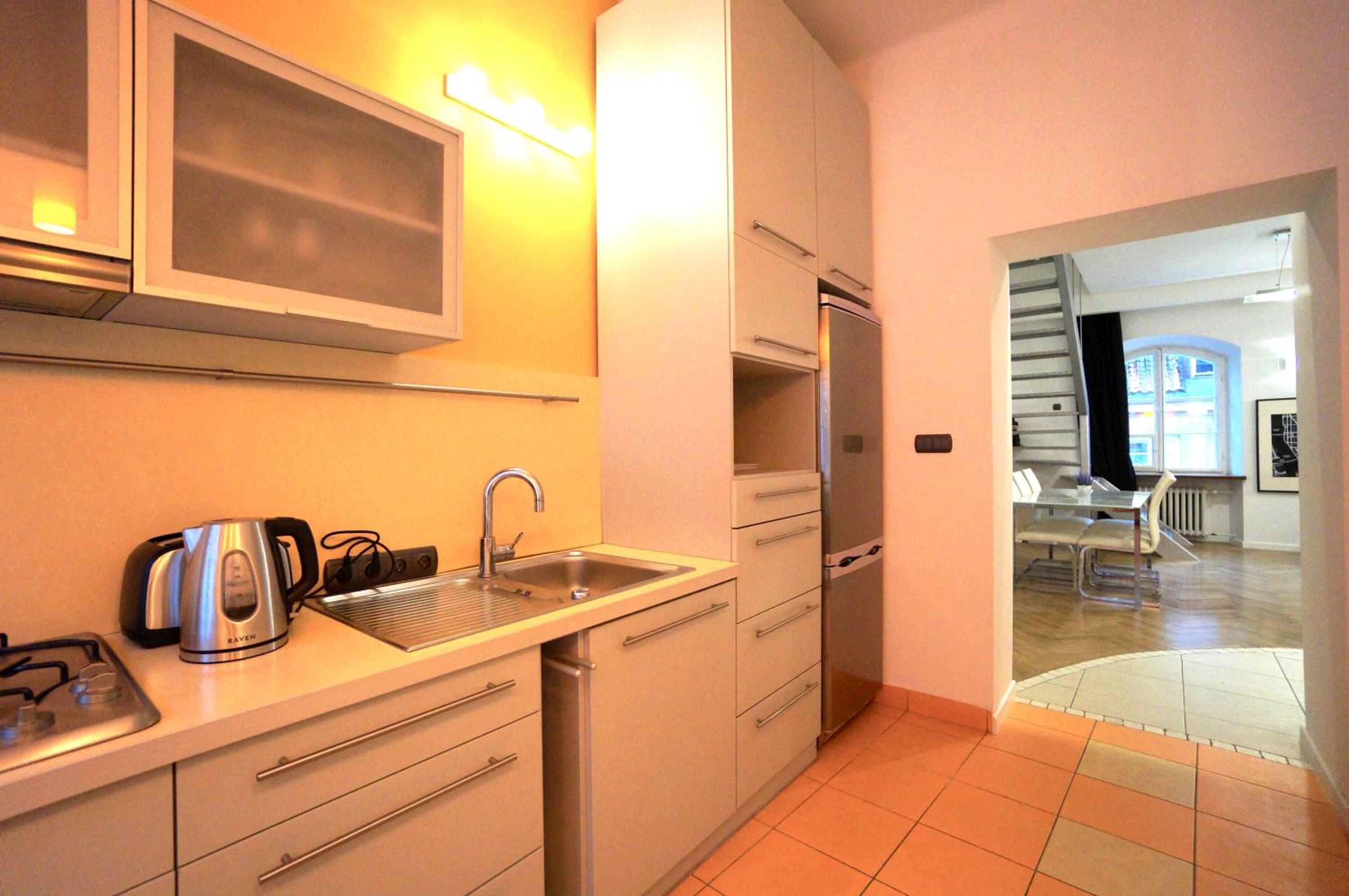 Penthouse Apartment - 46 Piwna Street - Photo 3