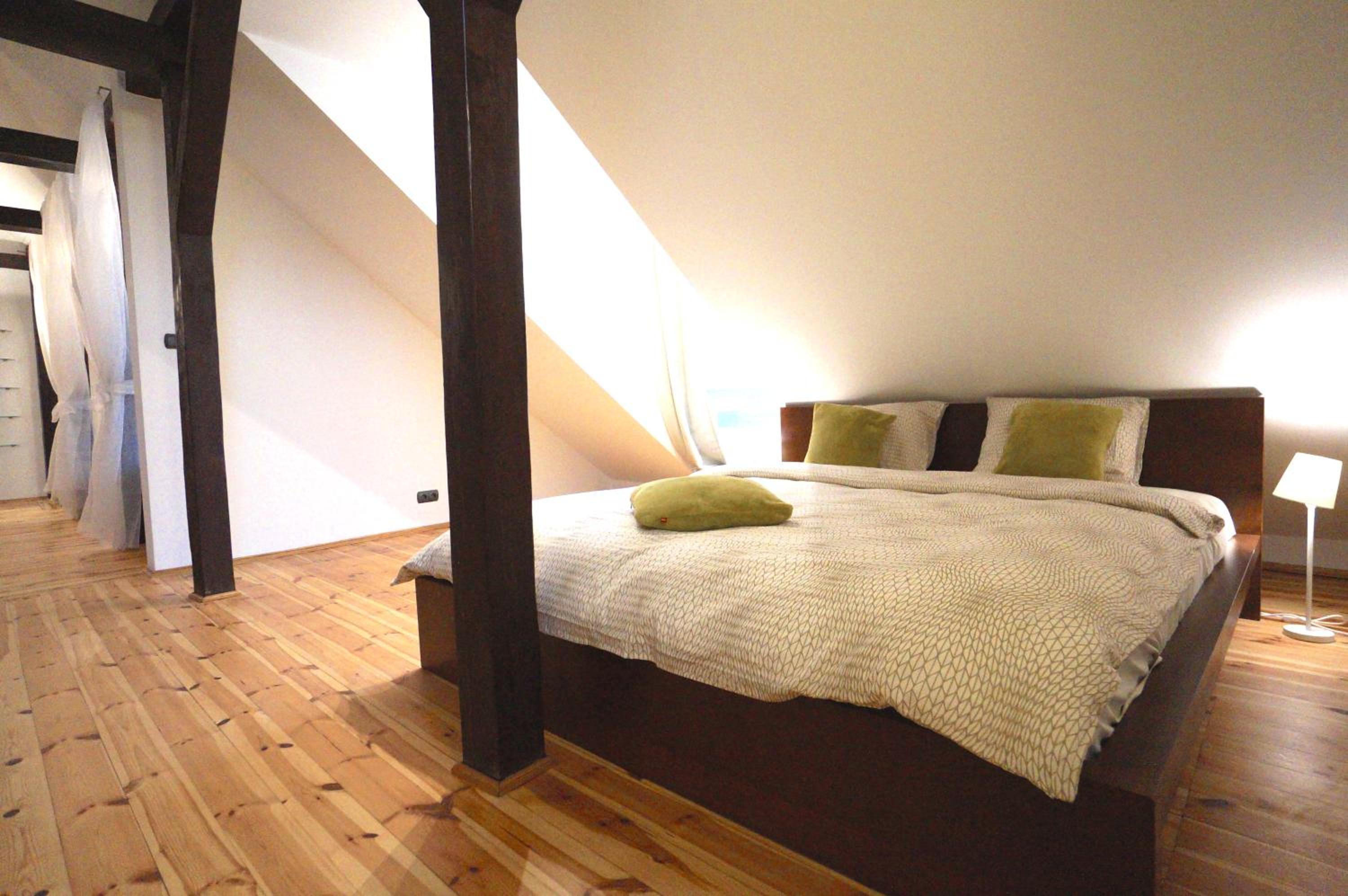 Penthouse Apartment - 46 Piwna Street - Photo 5