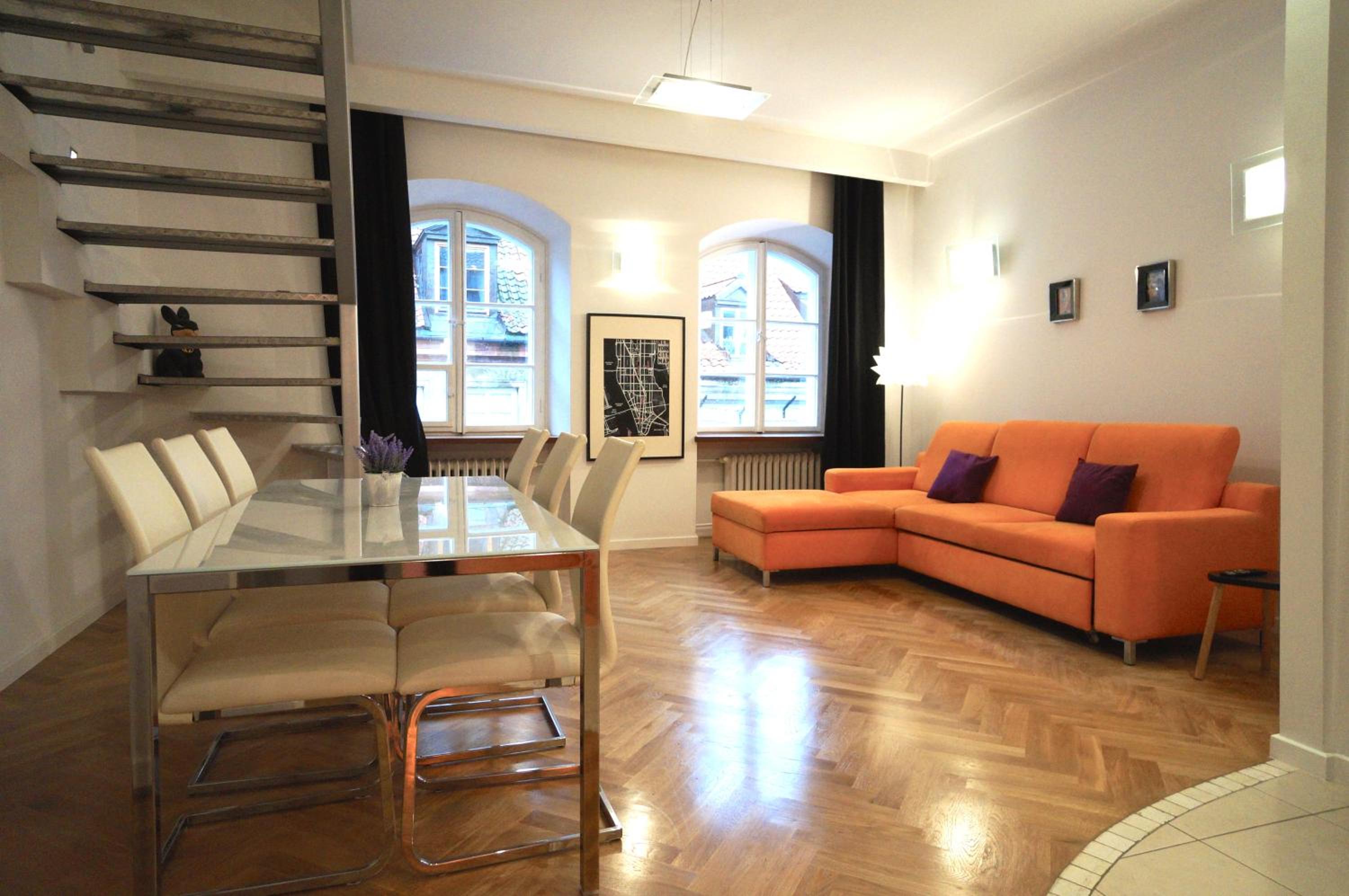 Penthouse Apartment - 46 Piwna Street - Photo 1