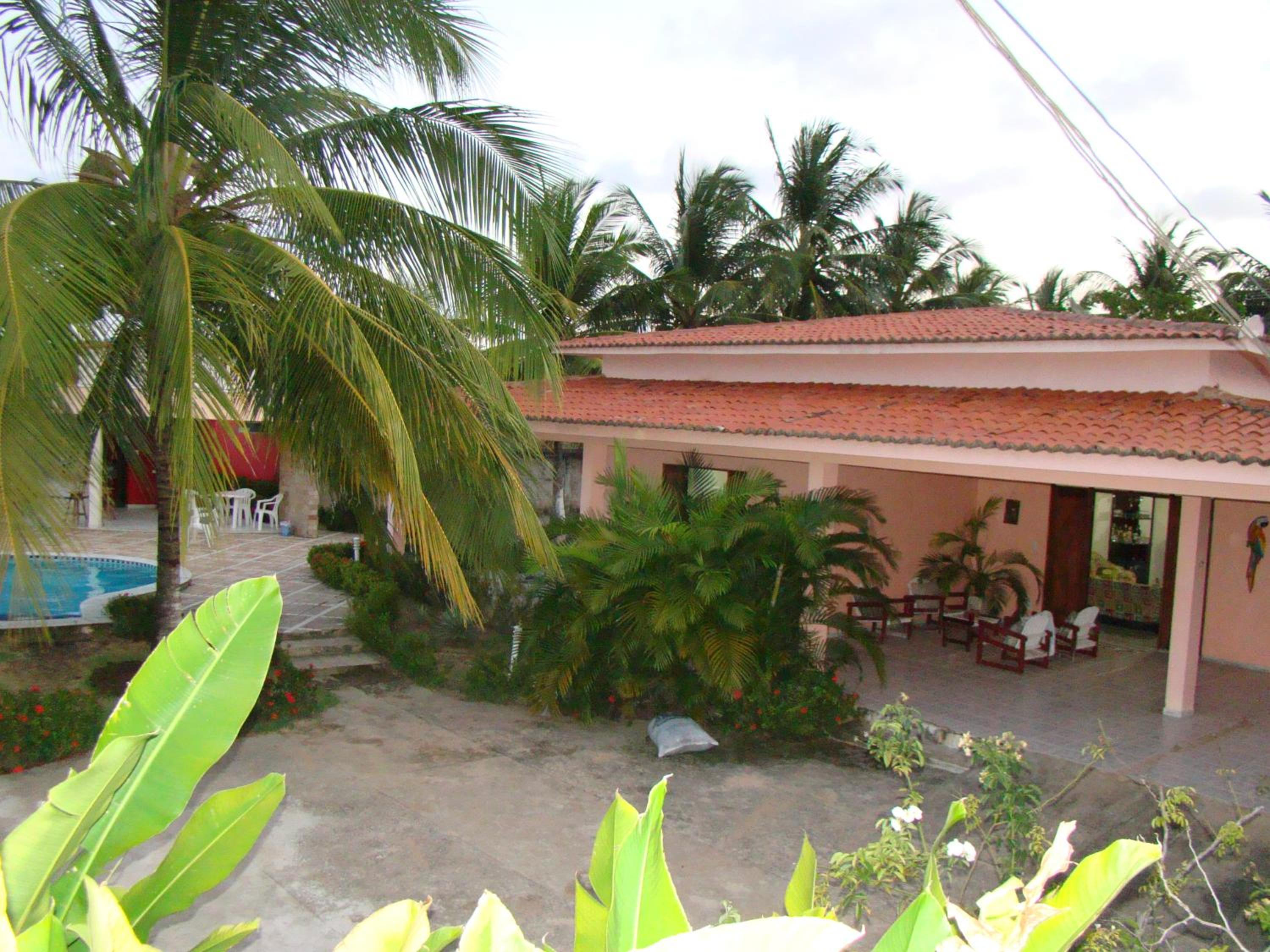 Three-Bedroom House photo 2