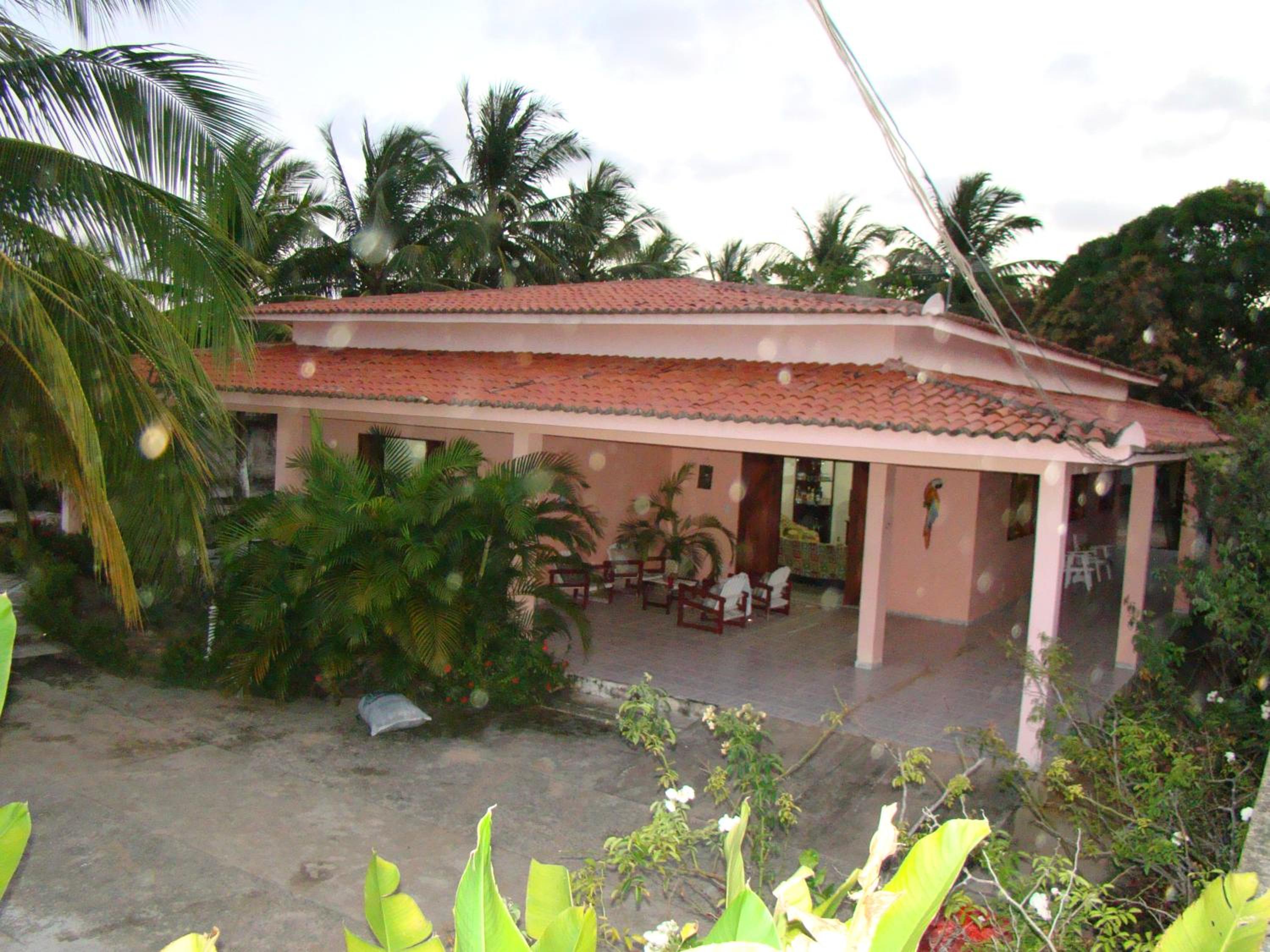 Three-Bedroom House photo 3
