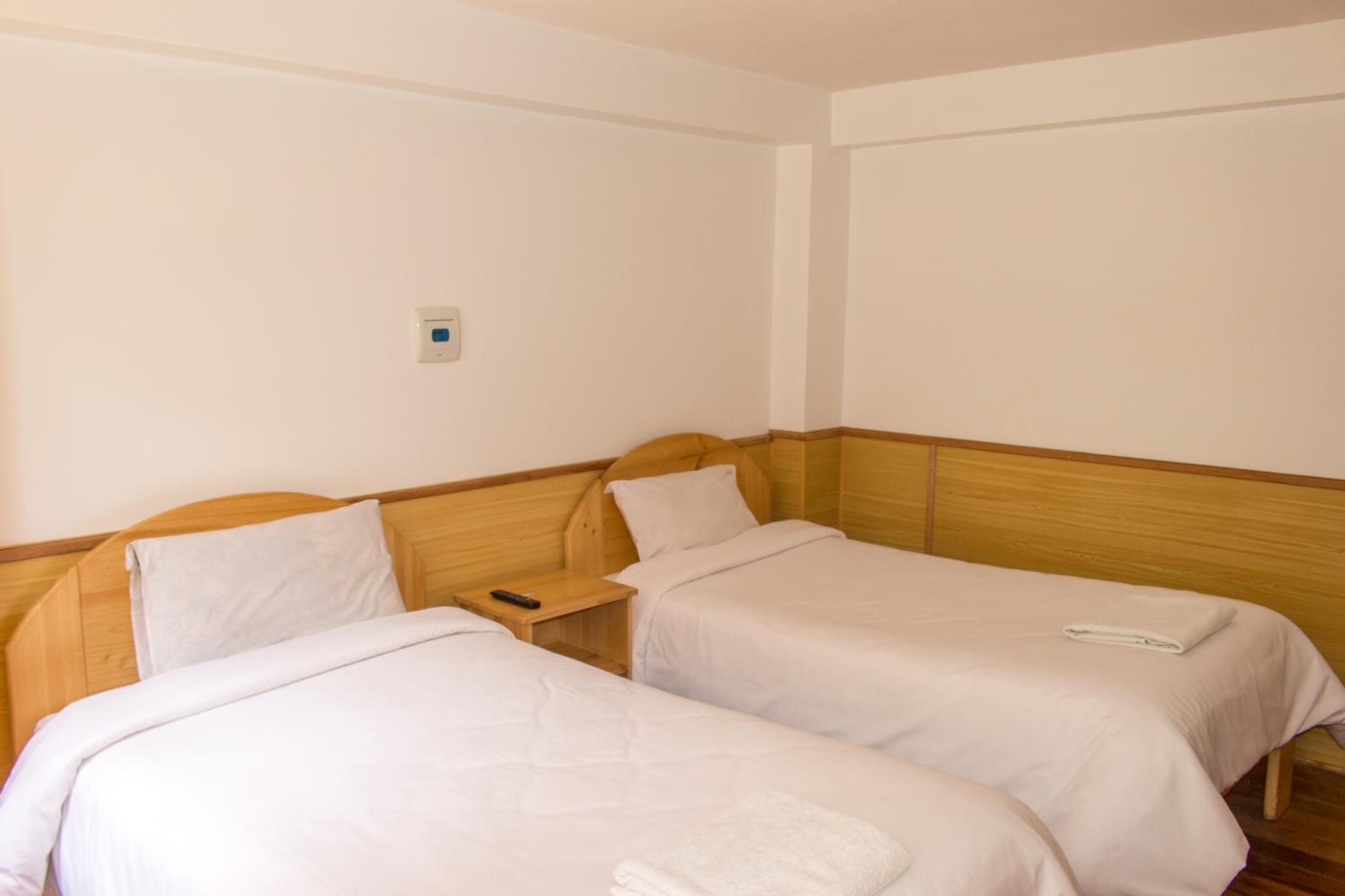 Standard Twin Room photo 3