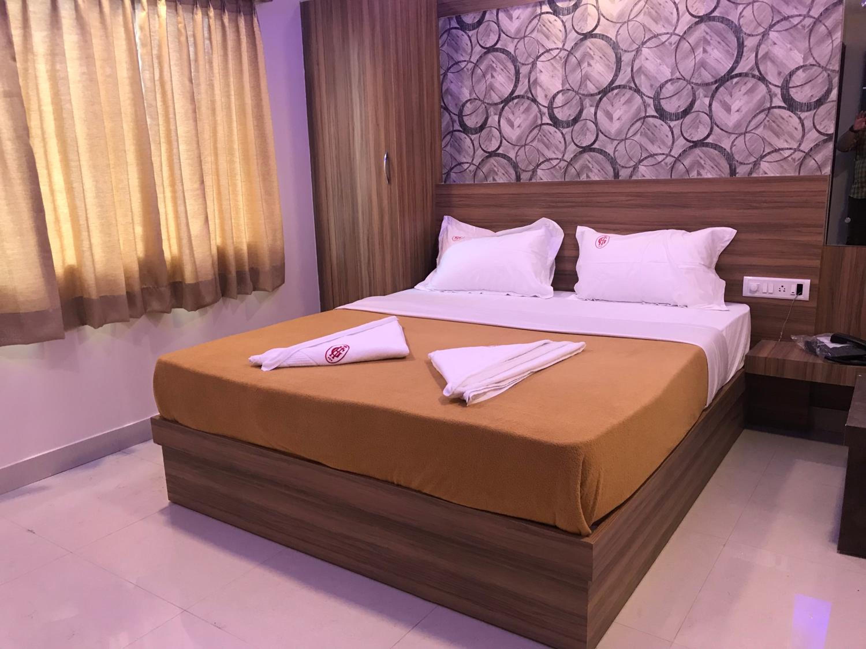 Deluxe Single Room
