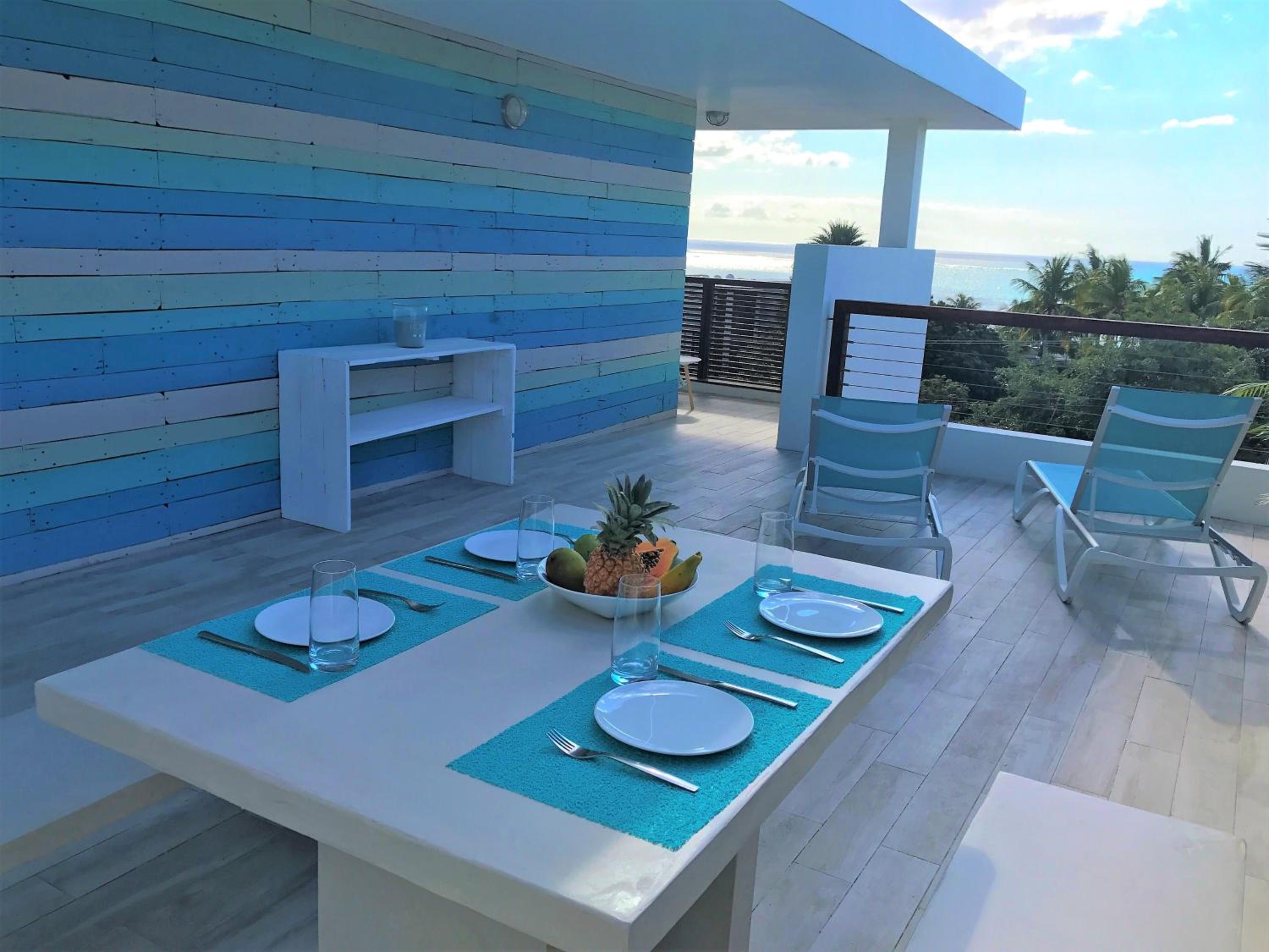 Penthouse Apartment (Adults Only) photo 2