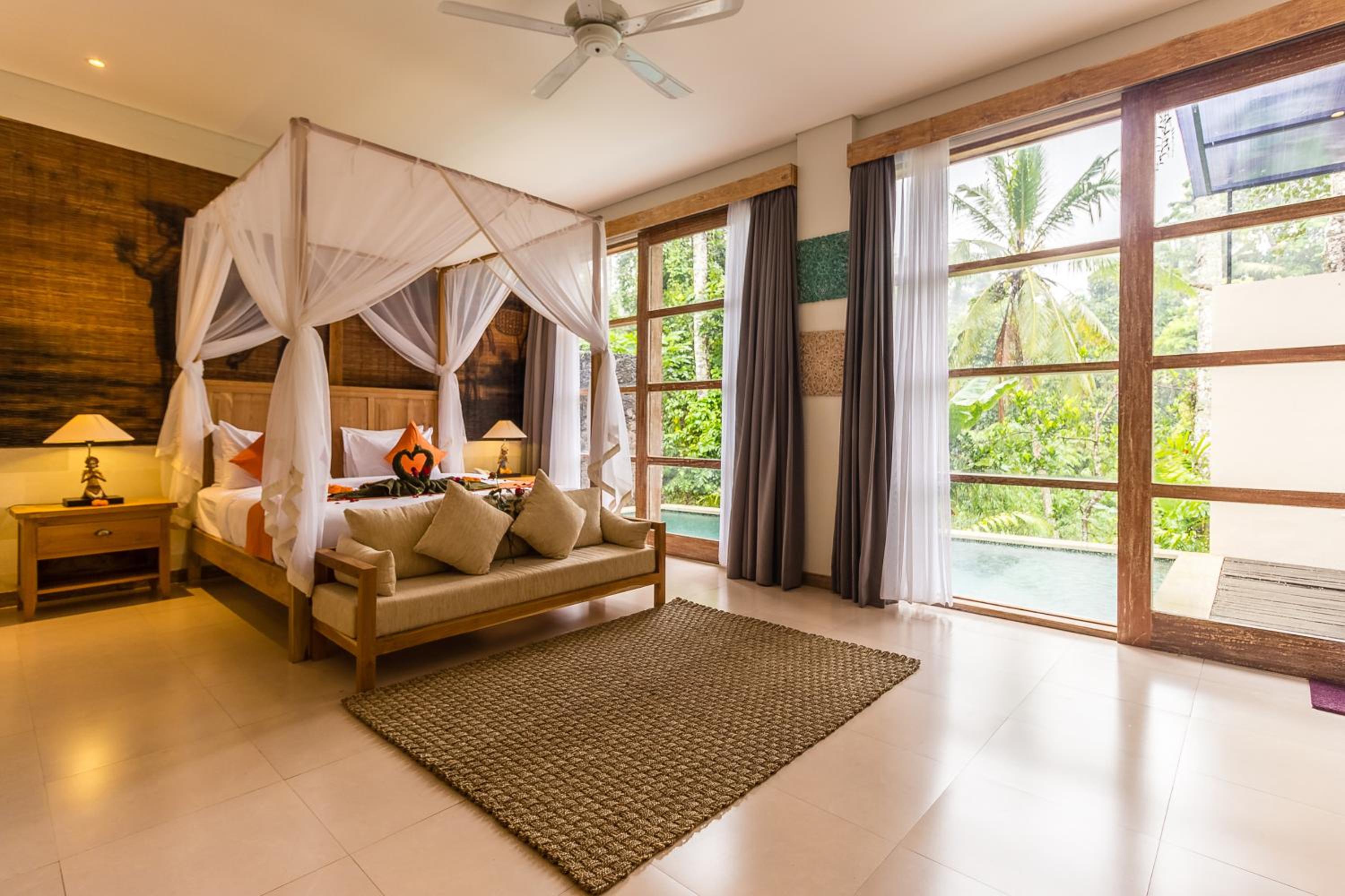 One-Bedroom Villa with Private Pool - Photo 1