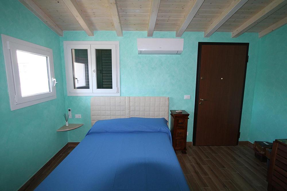 Double Room - Photo 3