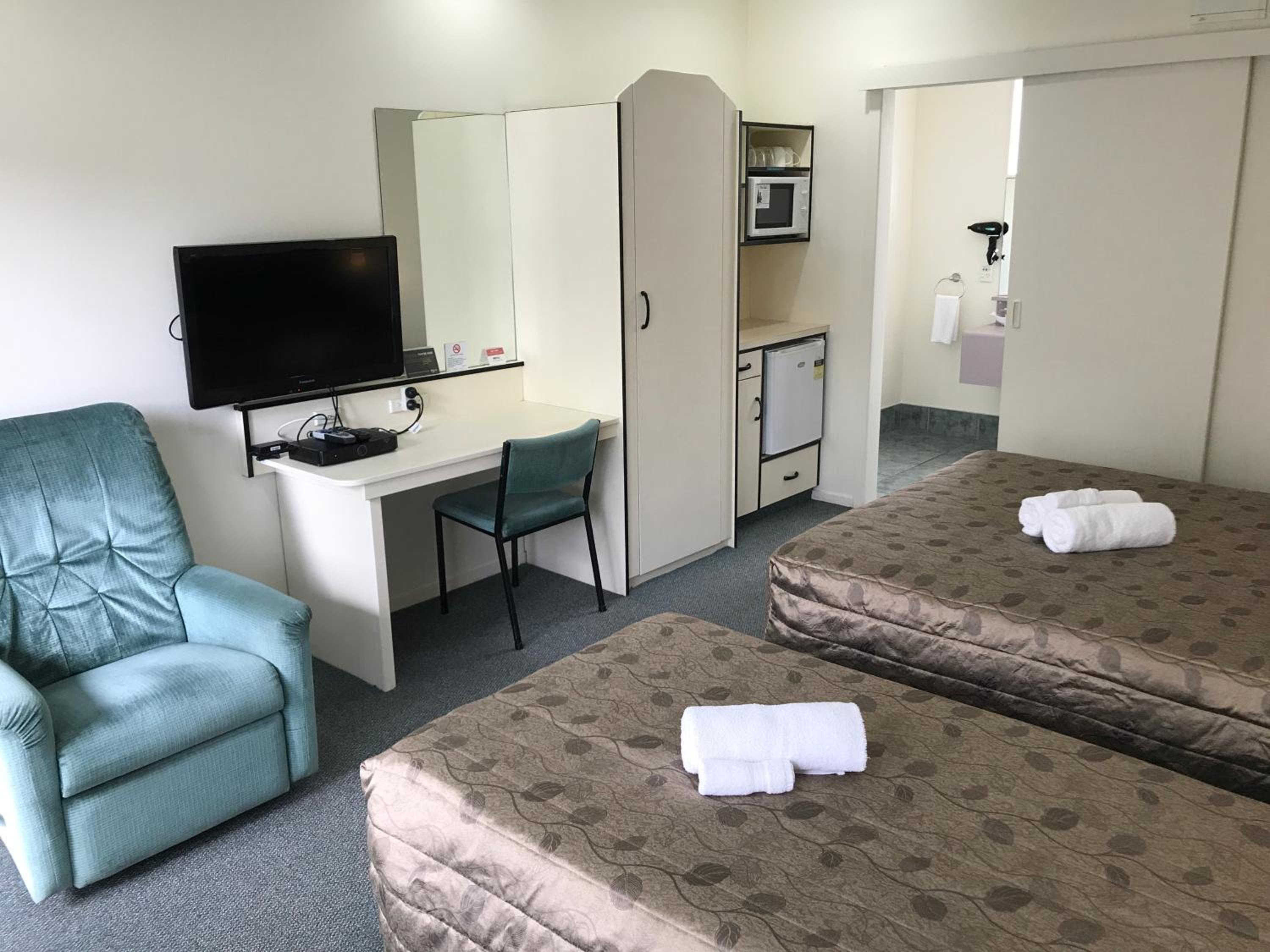 Twin/Double Room- Disability Access photo 1