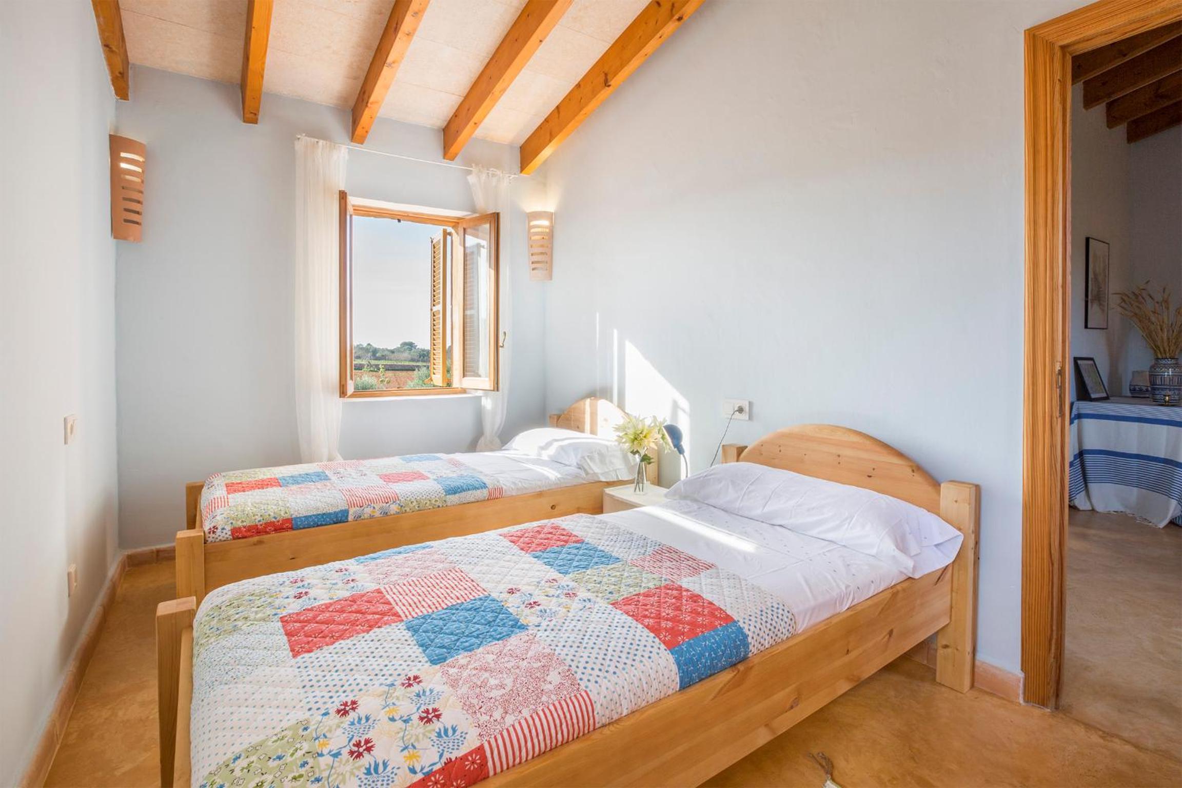 Villa de Cuatro Habitaciones