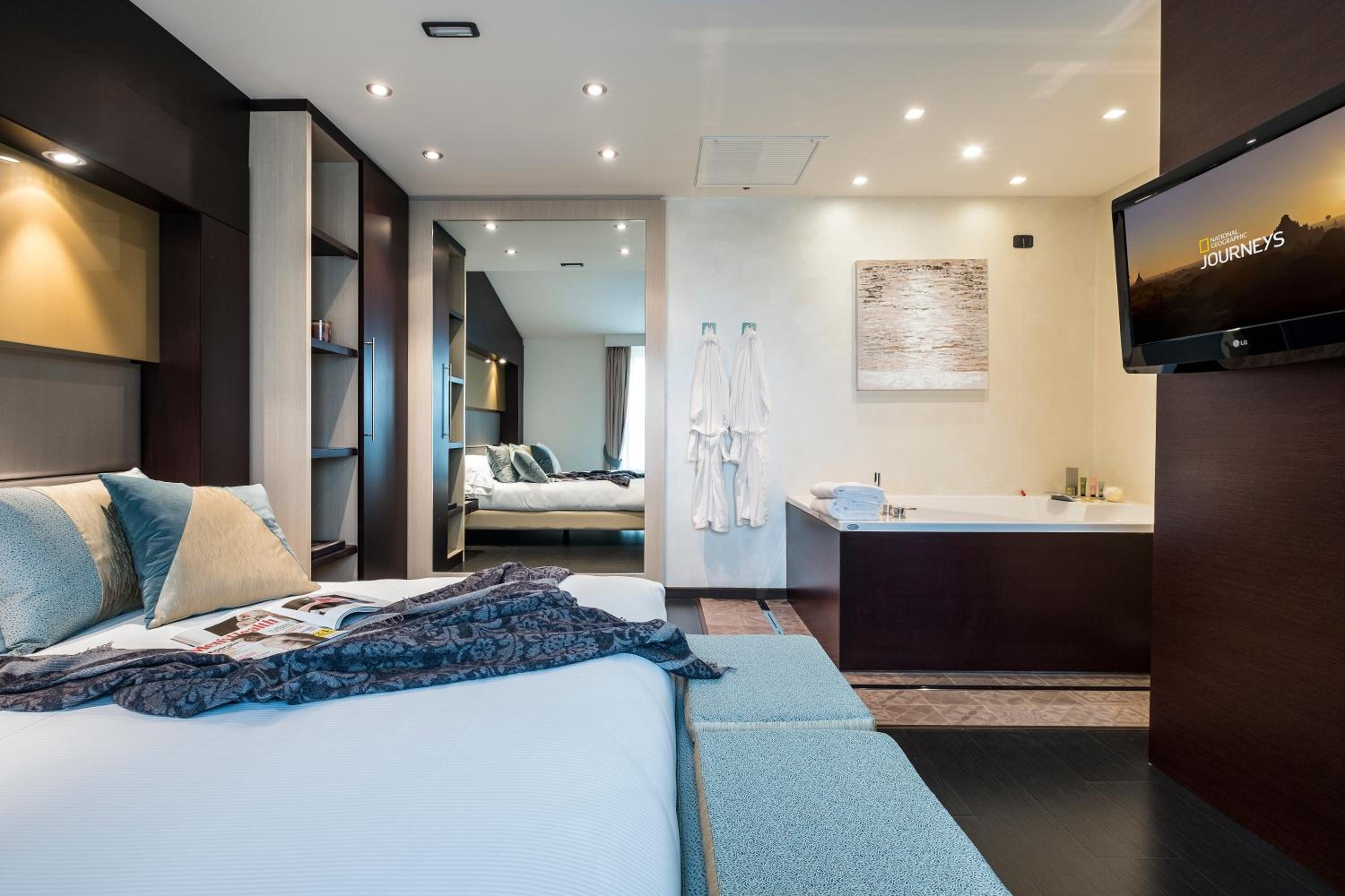 Prestige Suite - Photo 5