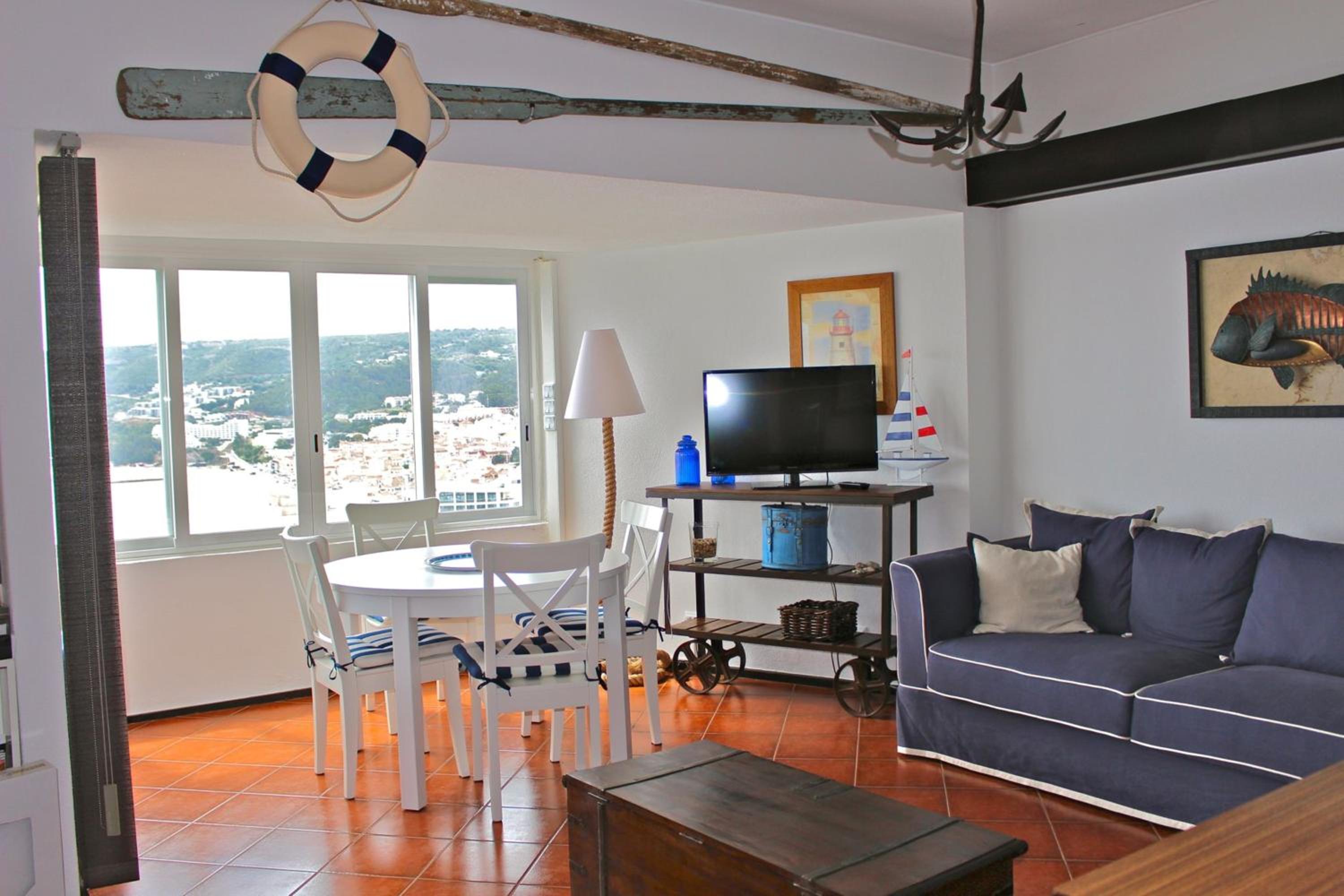 Studio mit Meerblick I