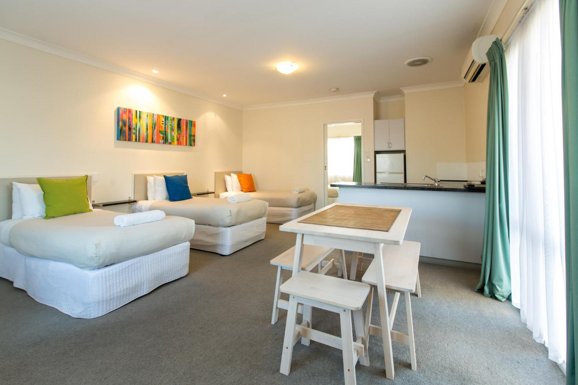 Family Suite photo 2