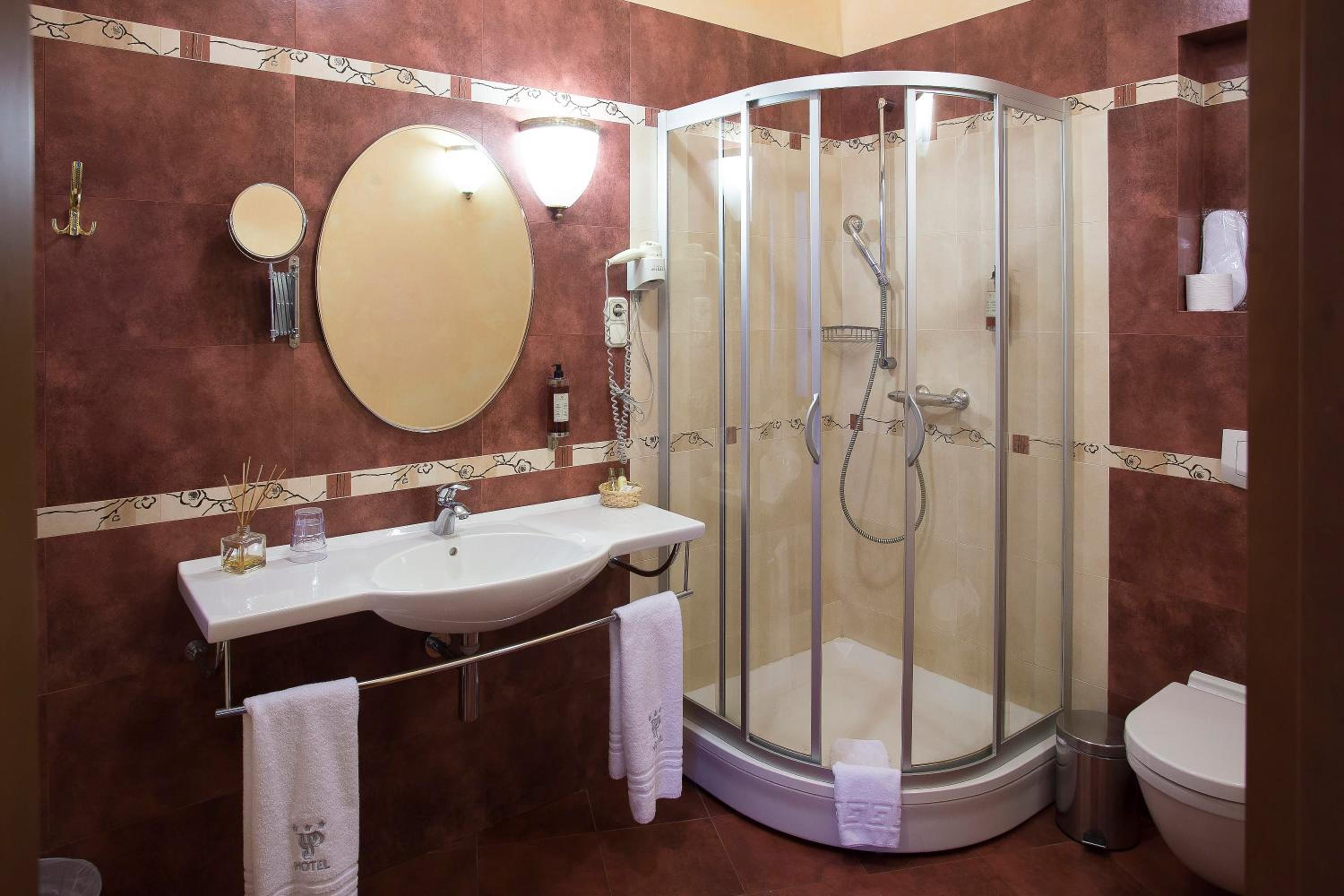 Standard Double Room - Photo 6