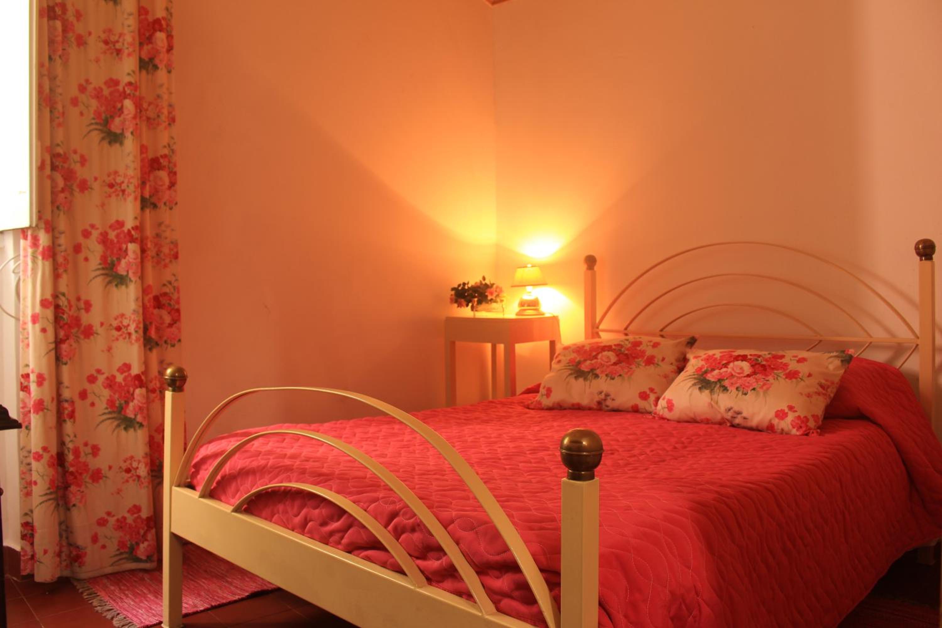 Three-Bedroom House photo 3