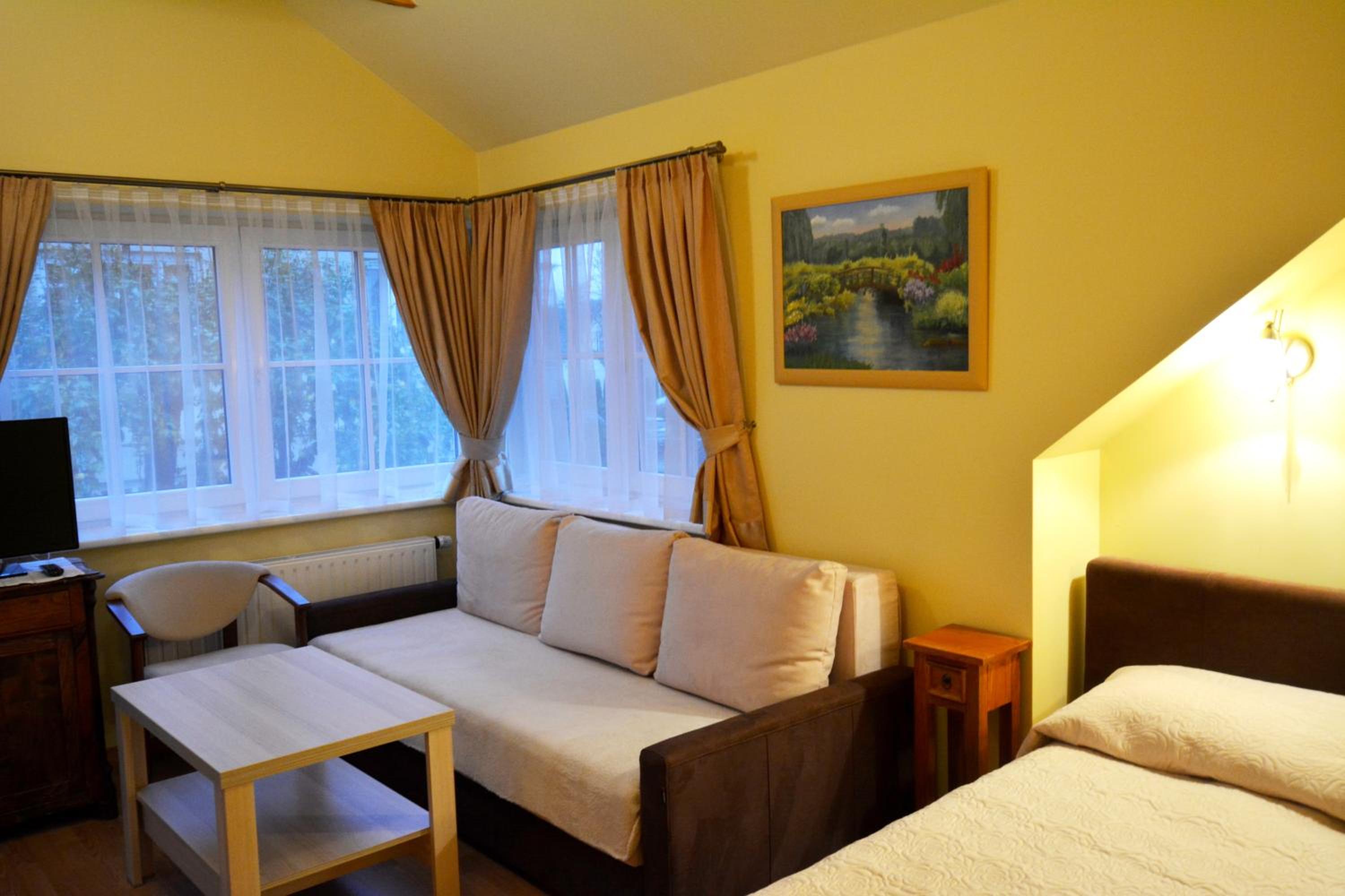 Family Room photo 2