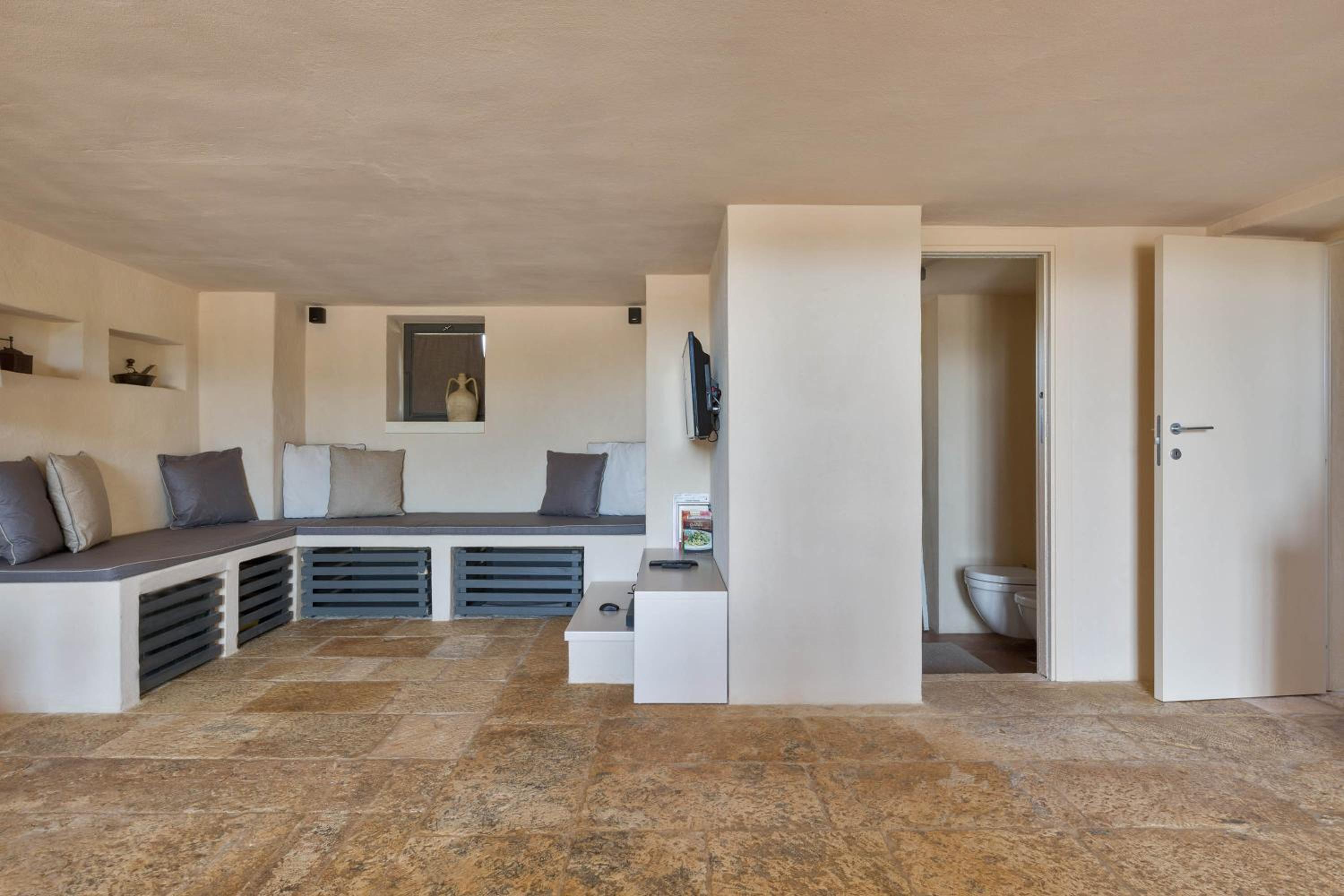 Villa with Private Pool photo 1