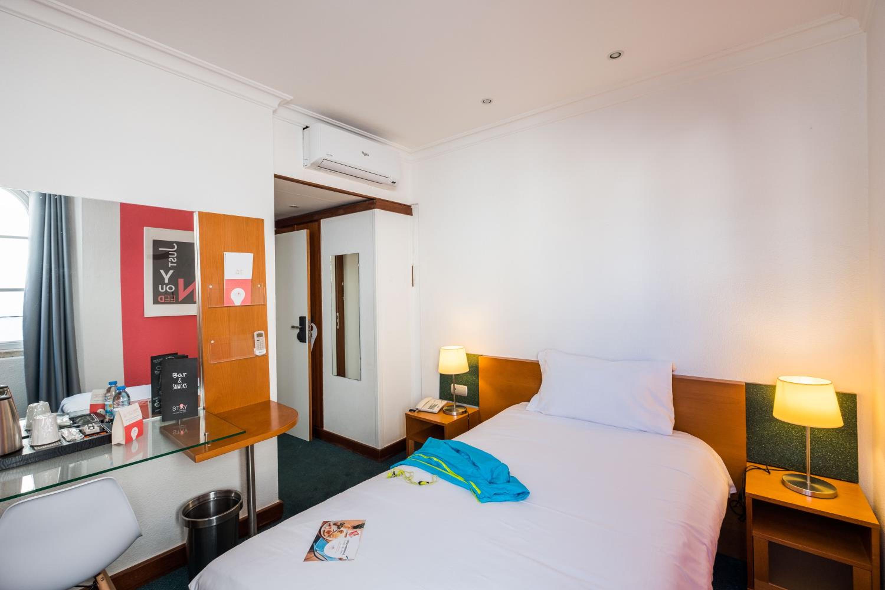 Single Room photo 2
