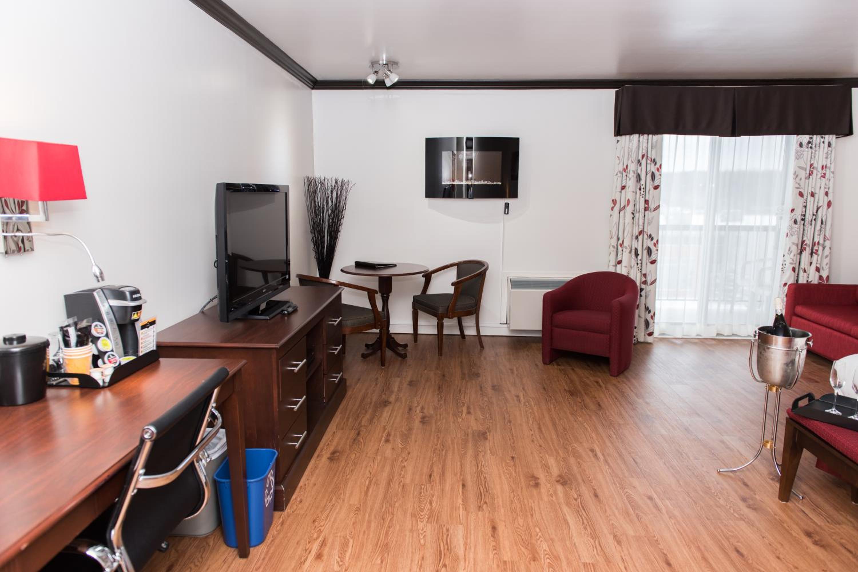 Superior King Room with Spa Bath