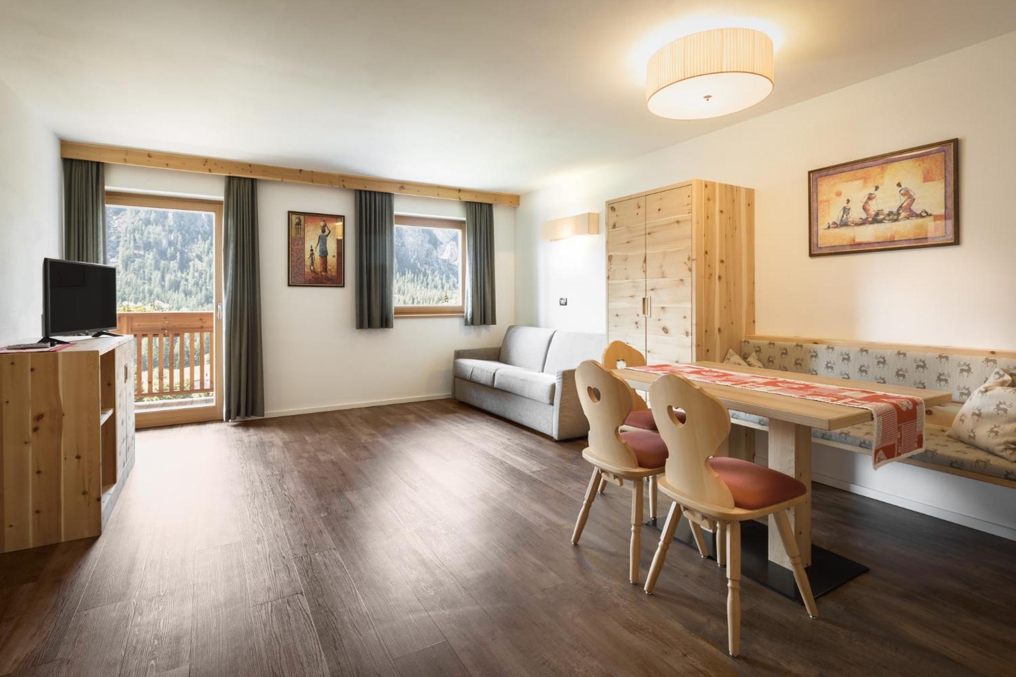 Superior One-Bedroom Apartment