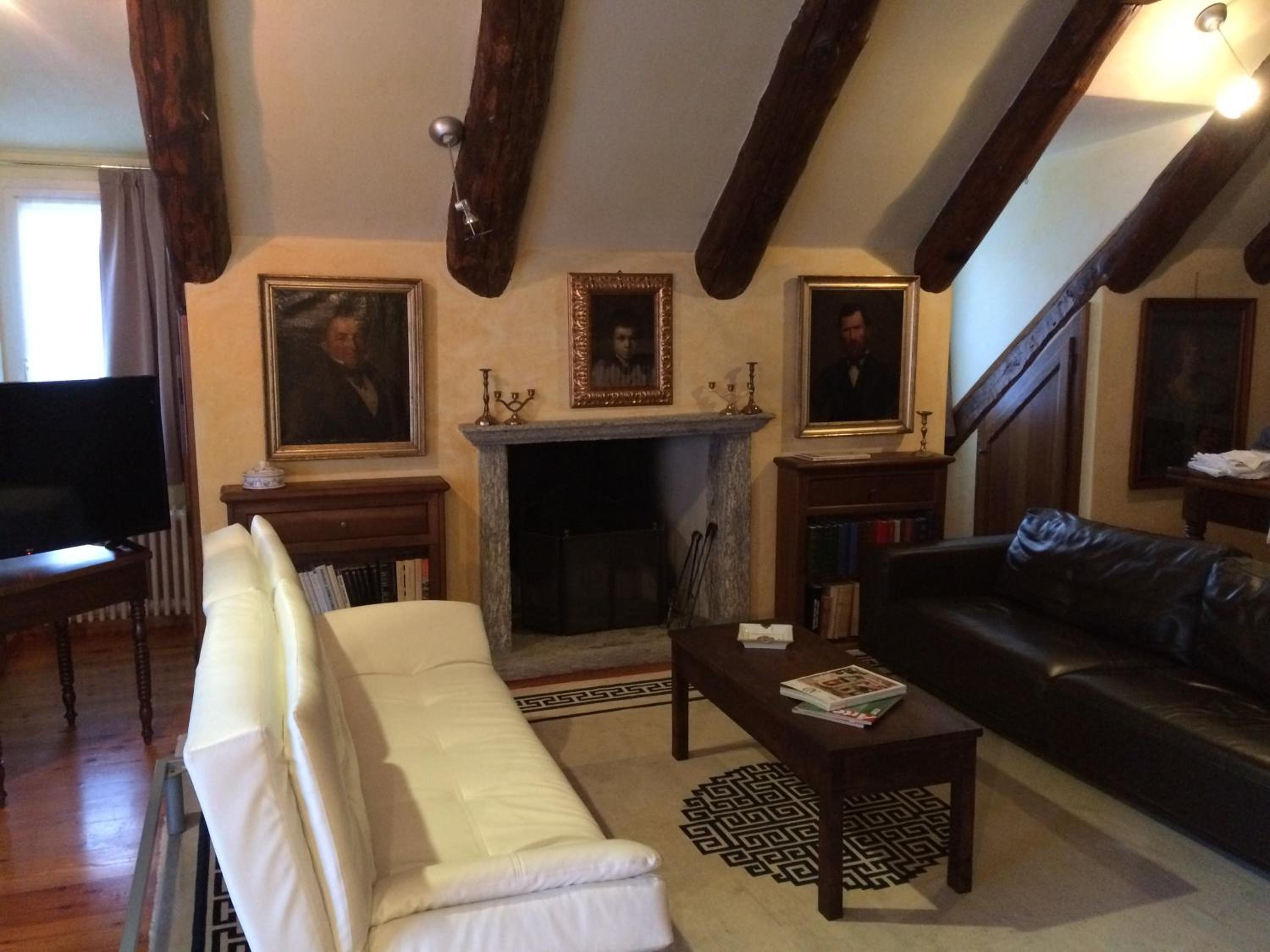 Triple Room - Photo 11
