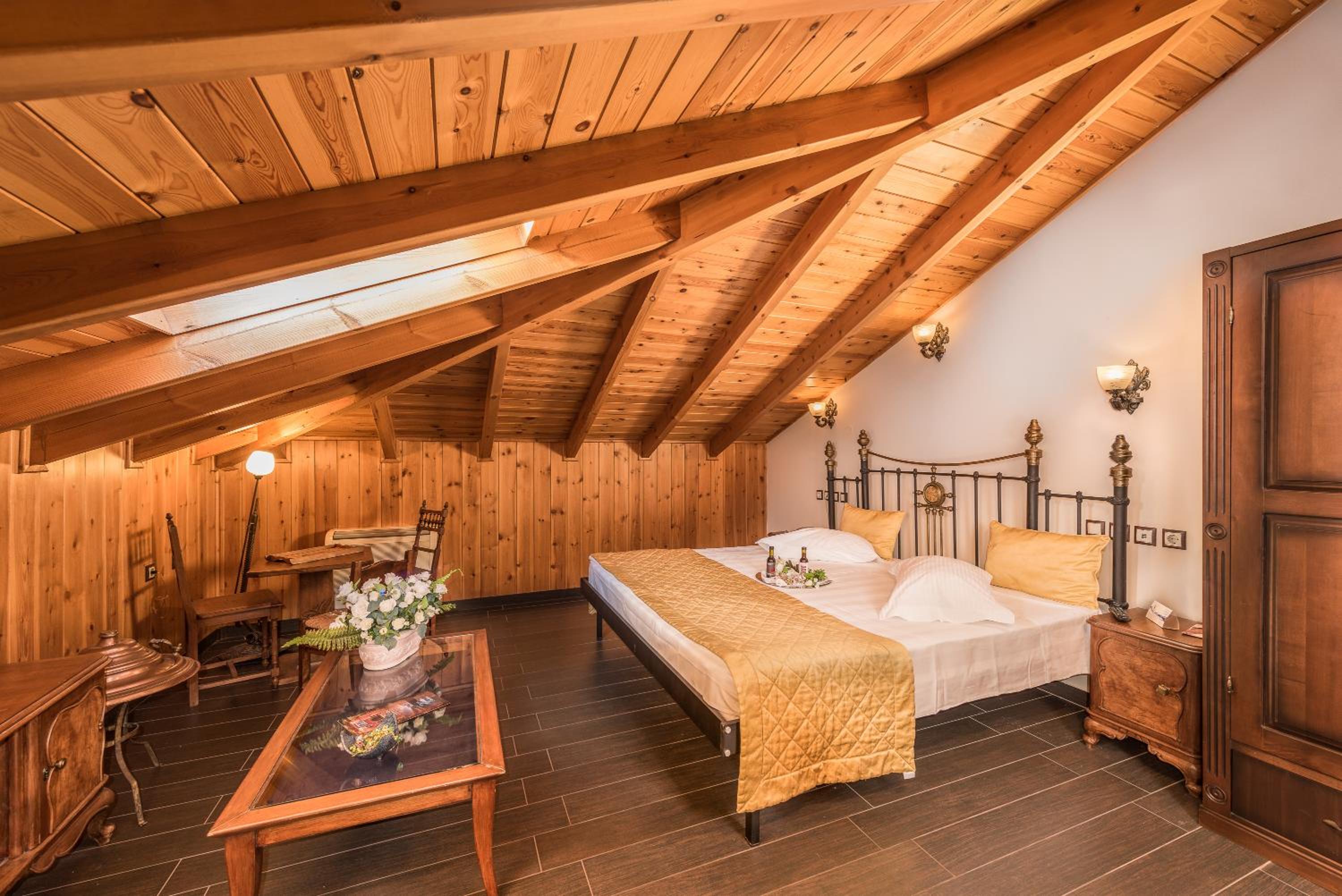 Junior Suite Dachgeschoss mit Sauna-Nutzung