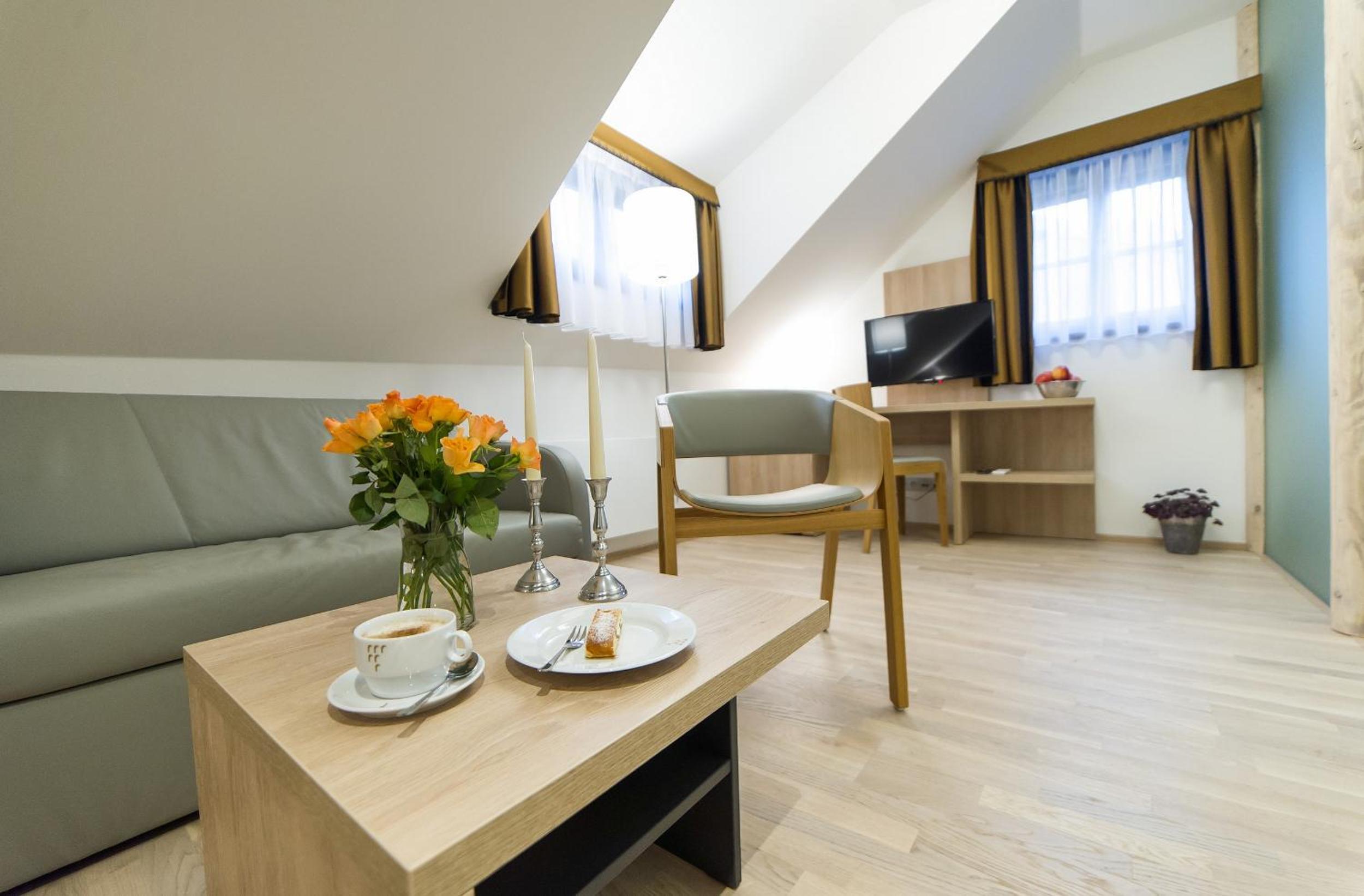 Suite with River View - Photo 4
