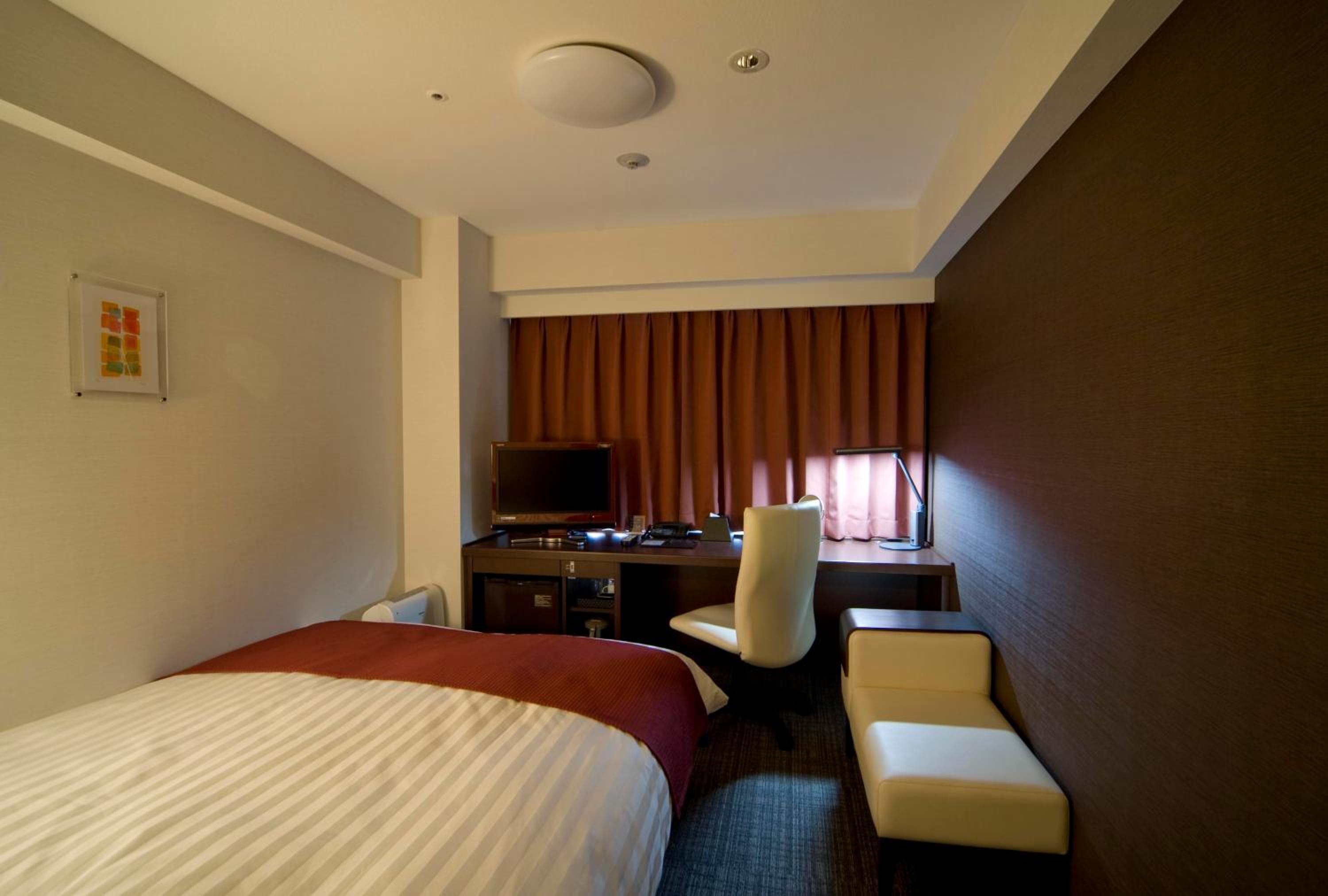 Standard Double Room - Non-Smoking