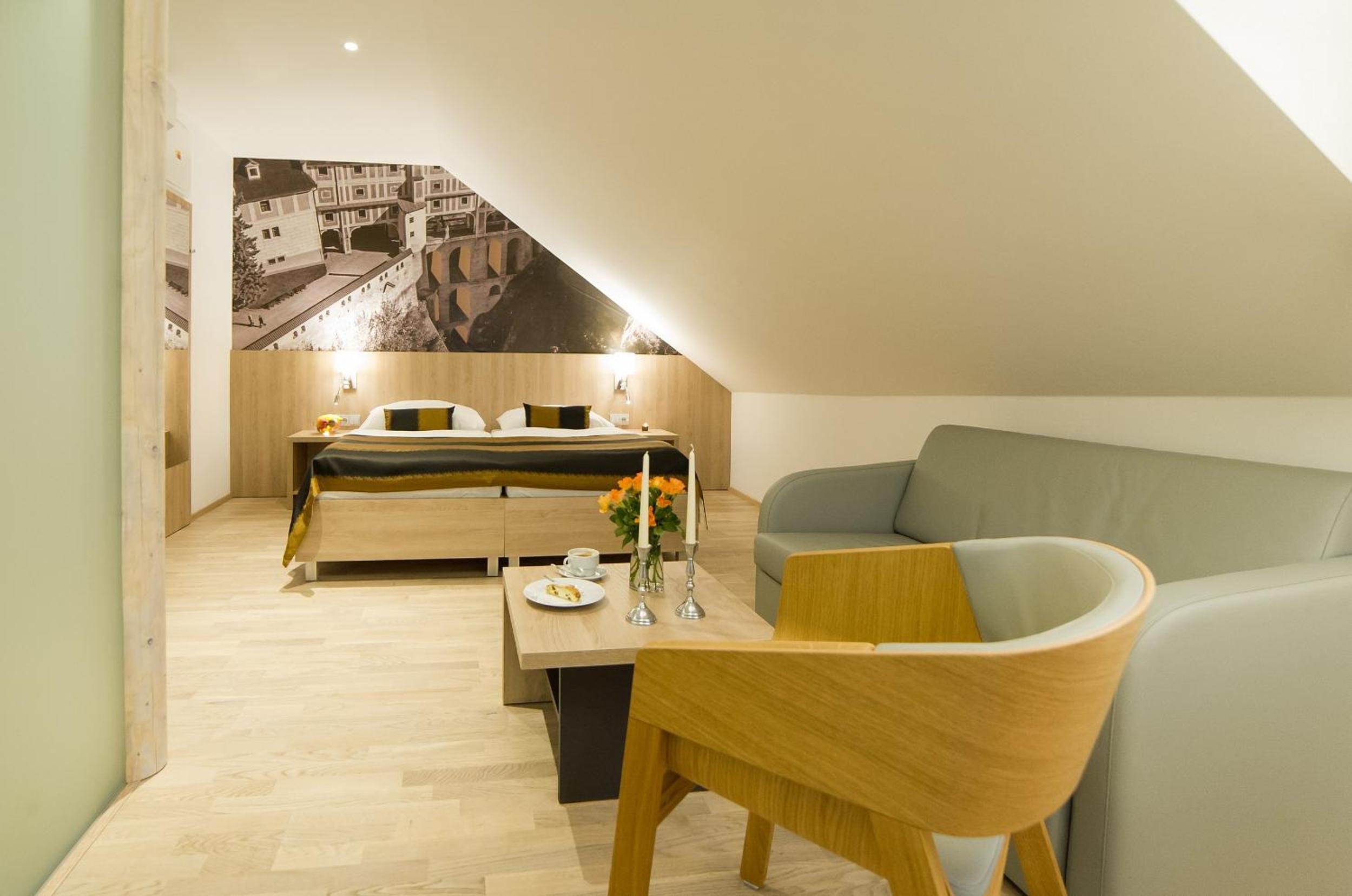 Suite with River View - Photo 2