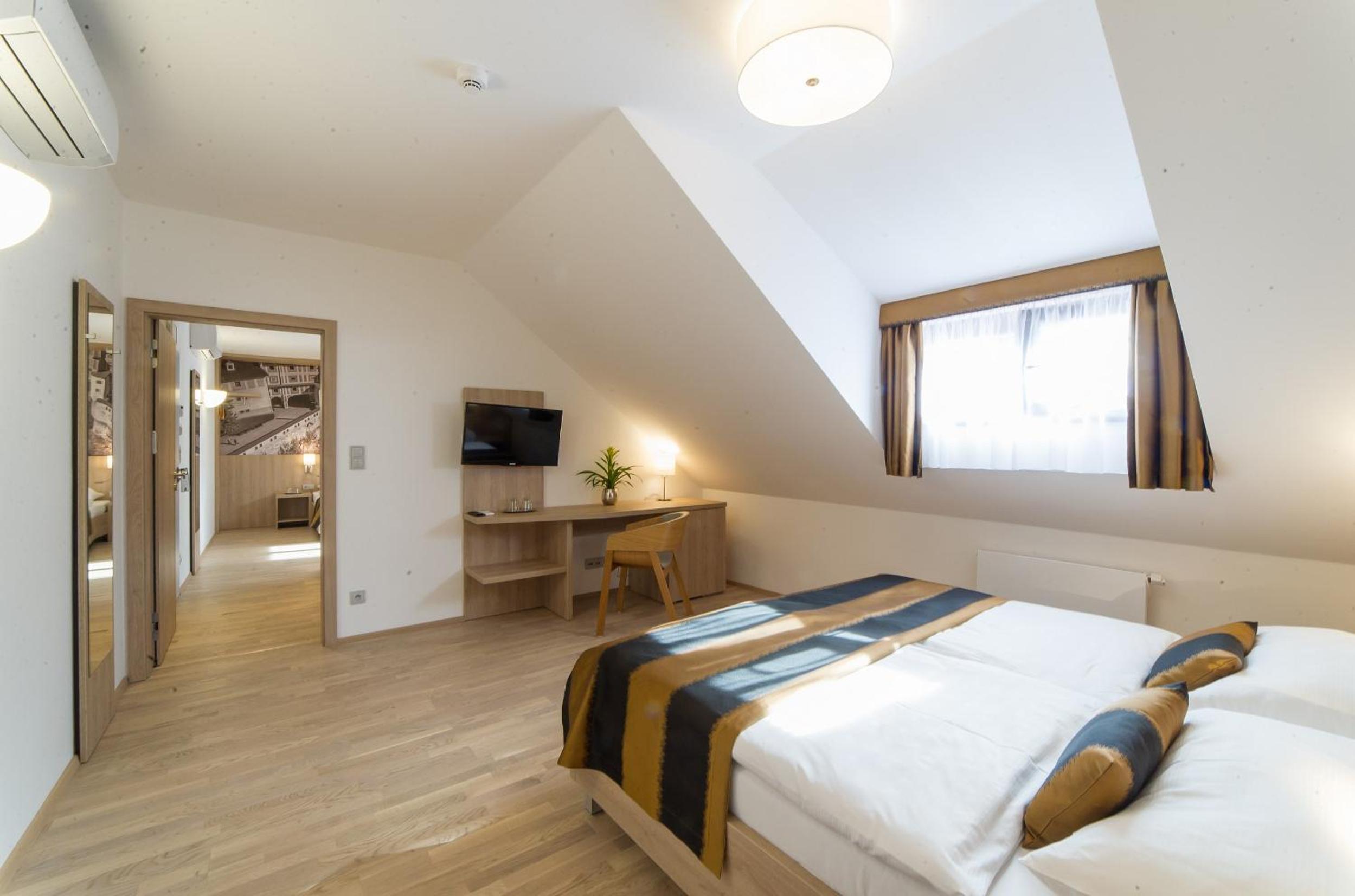 Comfort Quadruple Room - Photo 3