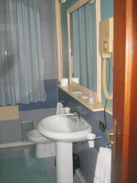 Double or Twin Room photo 2