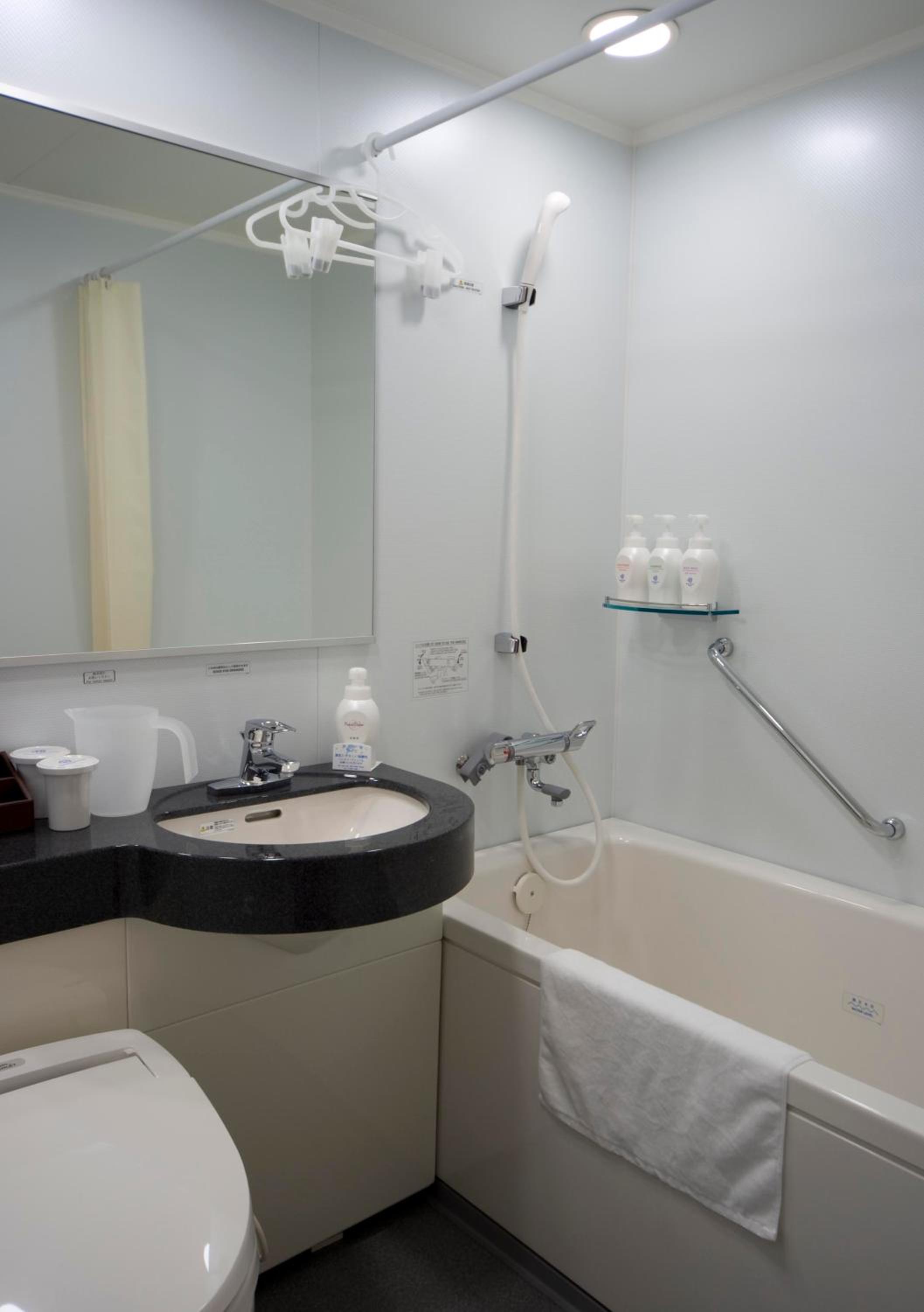 Standard Double Room - Non Smoking - Single Use photo 3