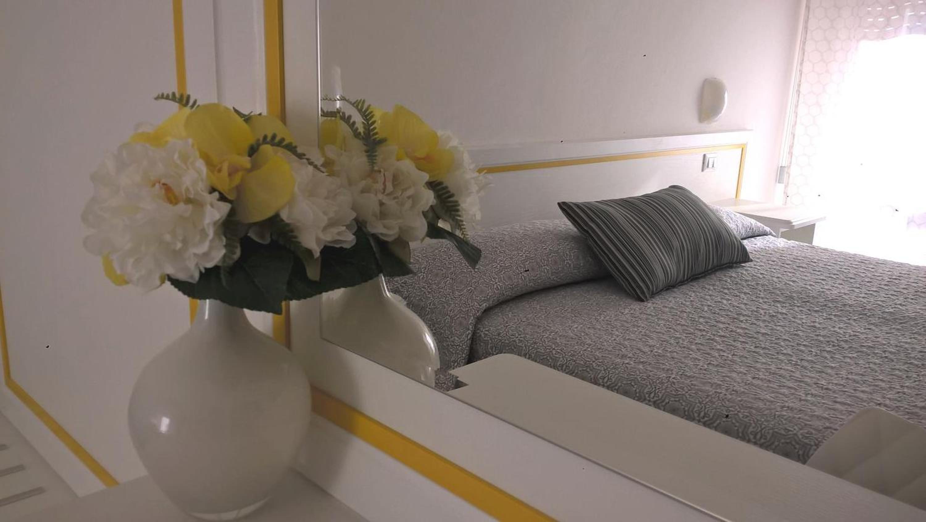 Double or Twin Room photo 2