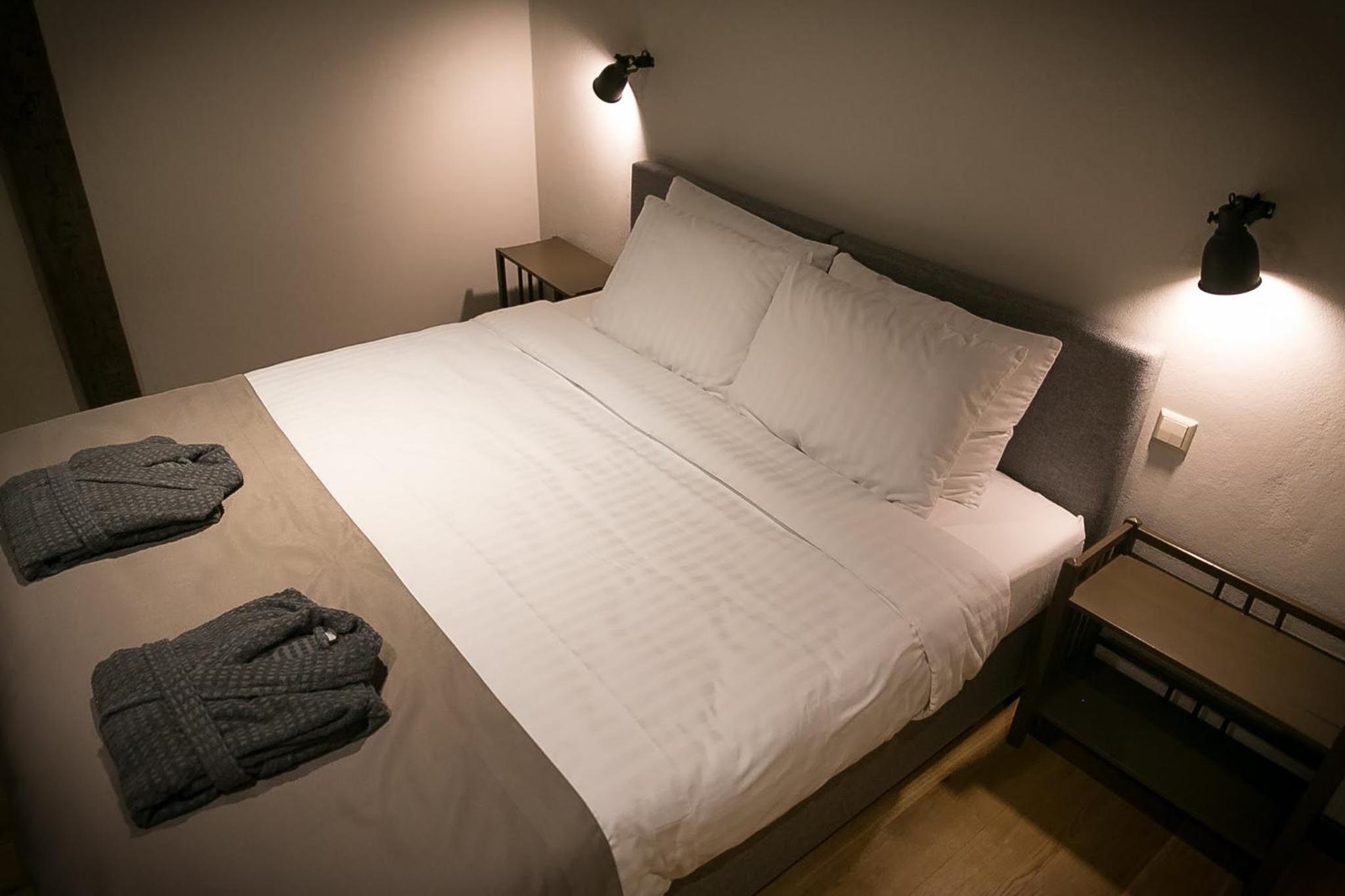Double Room with Private Bathroom photo 3