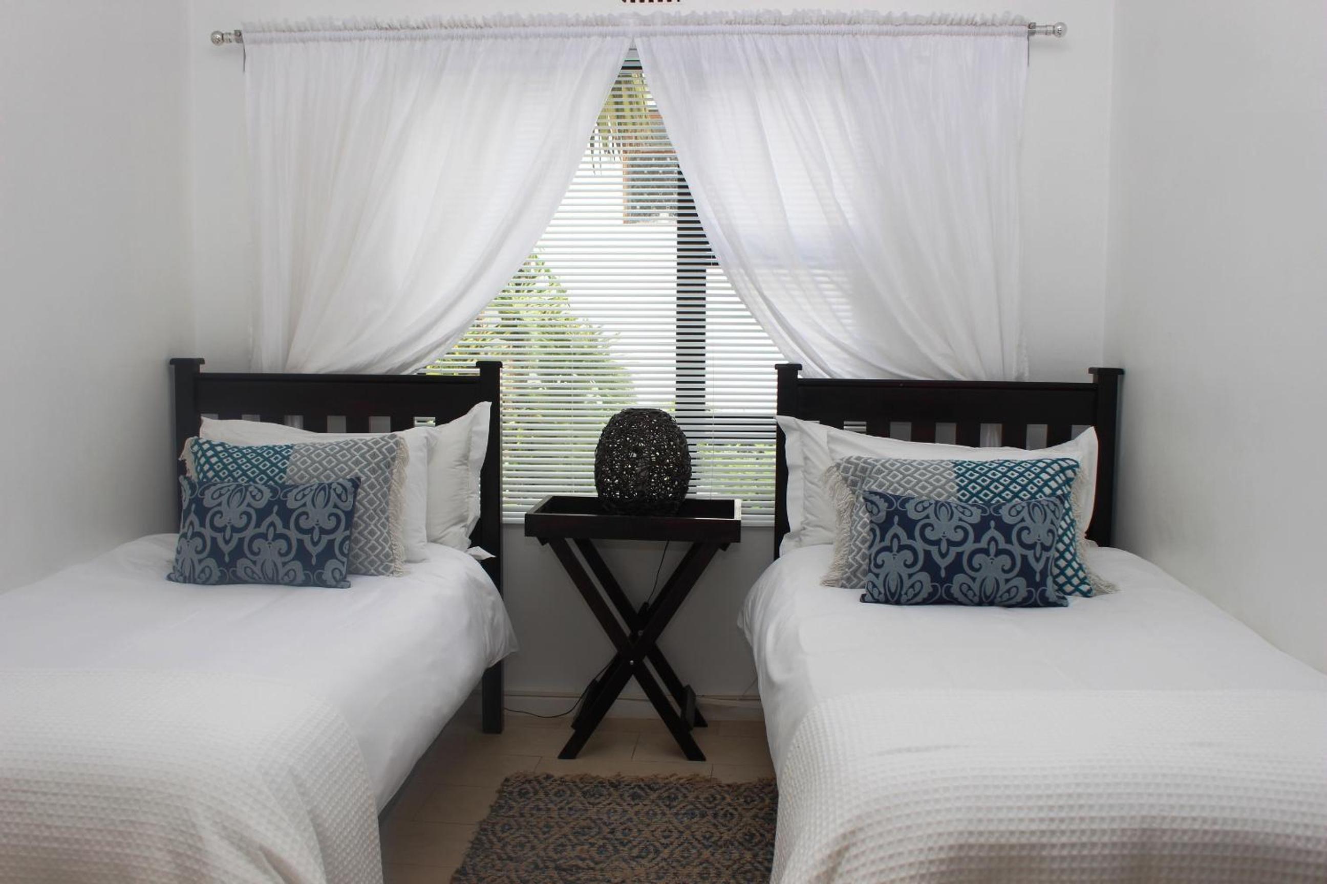 Double or Twin Room photo 2