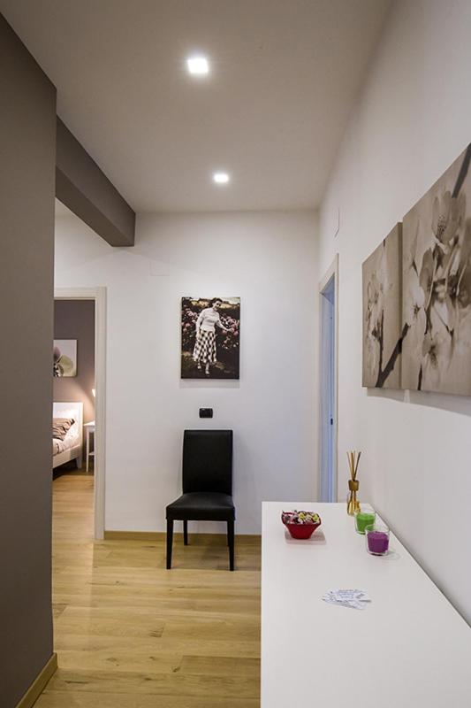 Double Room - Photo 5