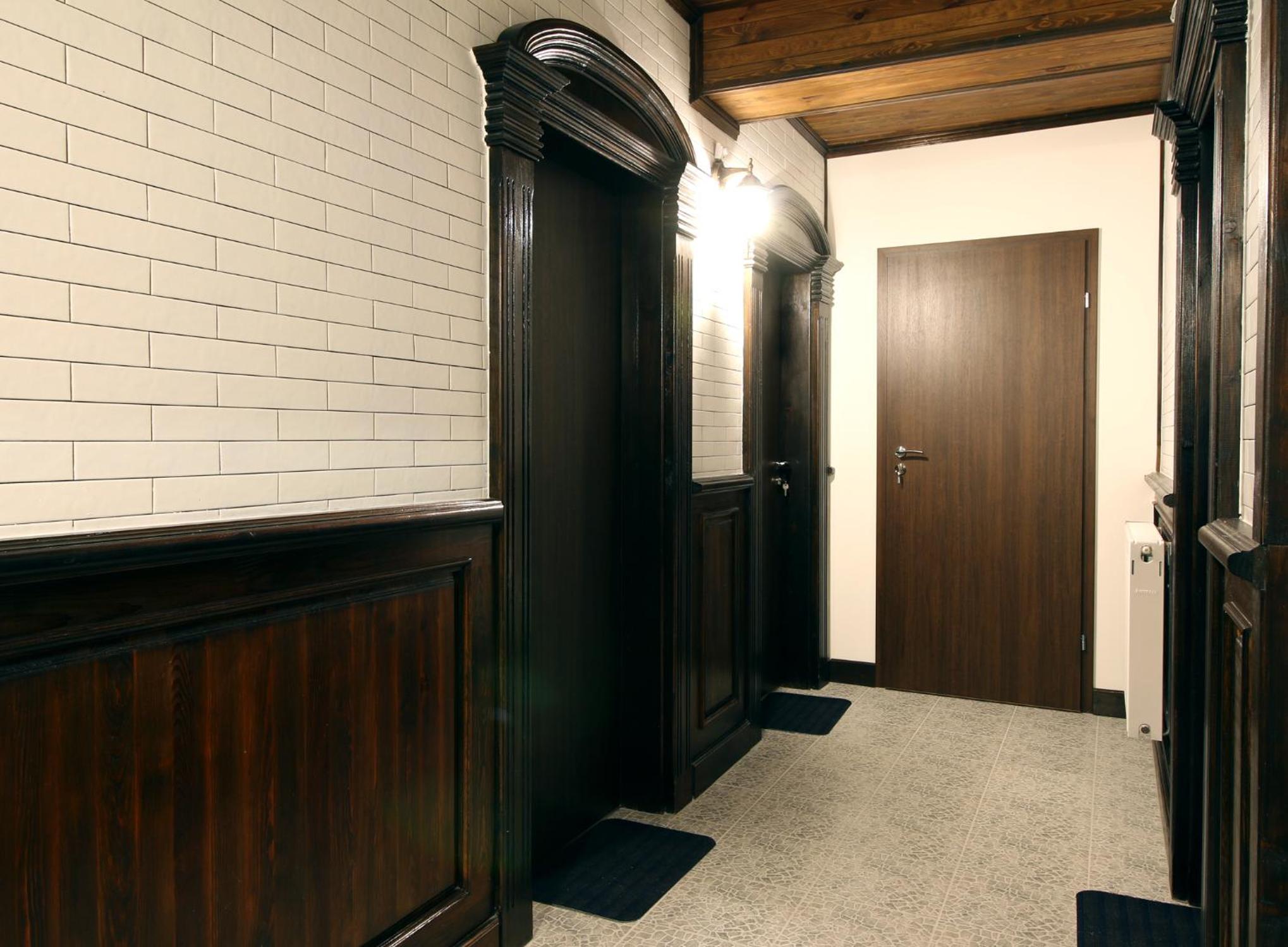 Twin Room - Photo 5