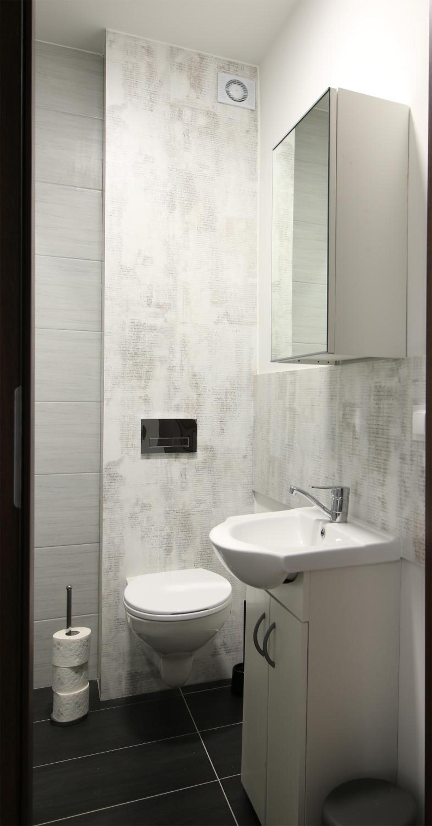 Twin Room - Photo 2