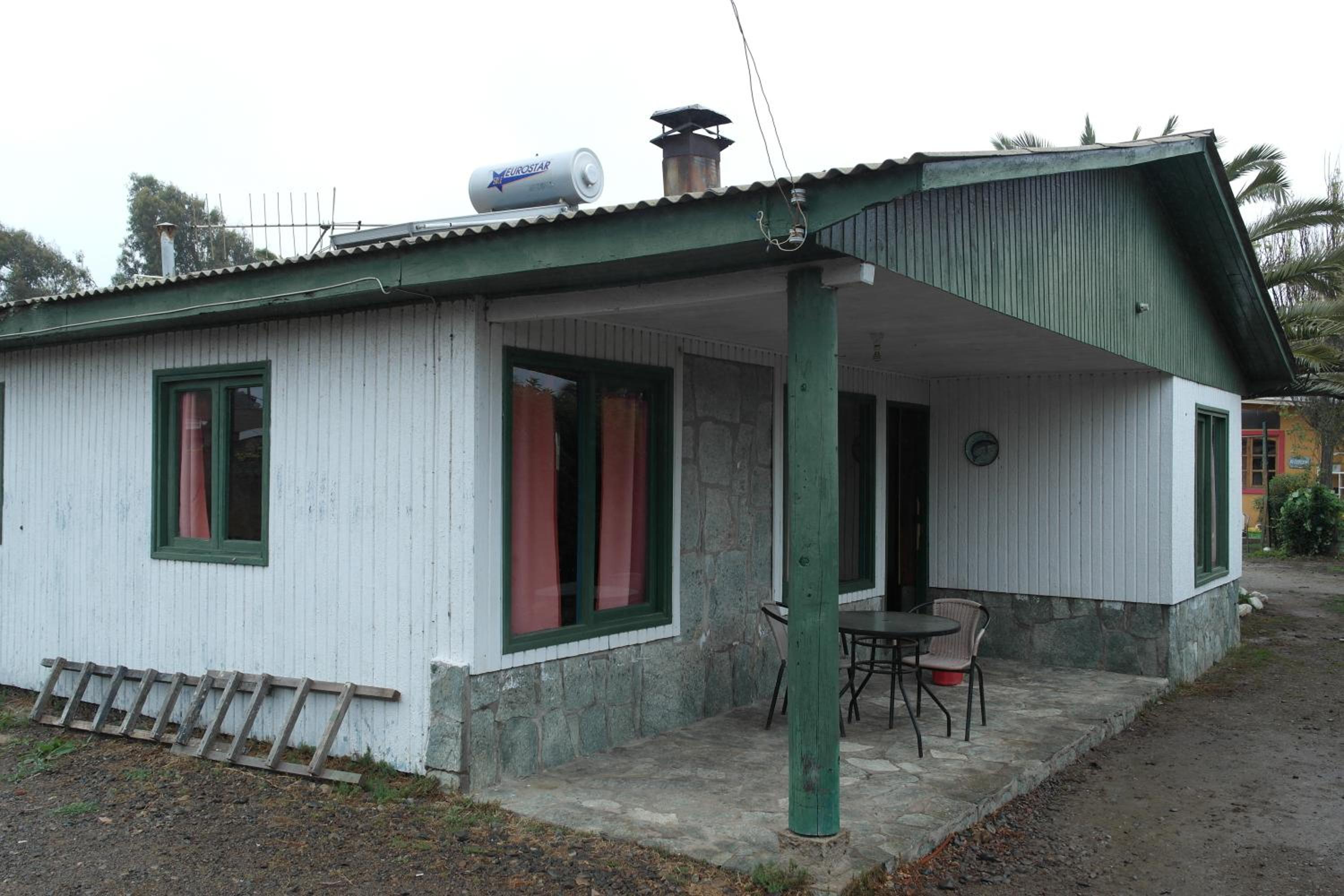 Three-Bedroom Bungalow photo 2