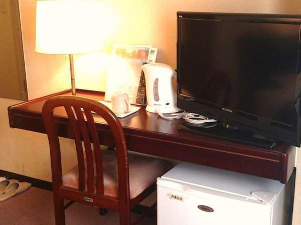 Single Room - Non-Smoking photo 3