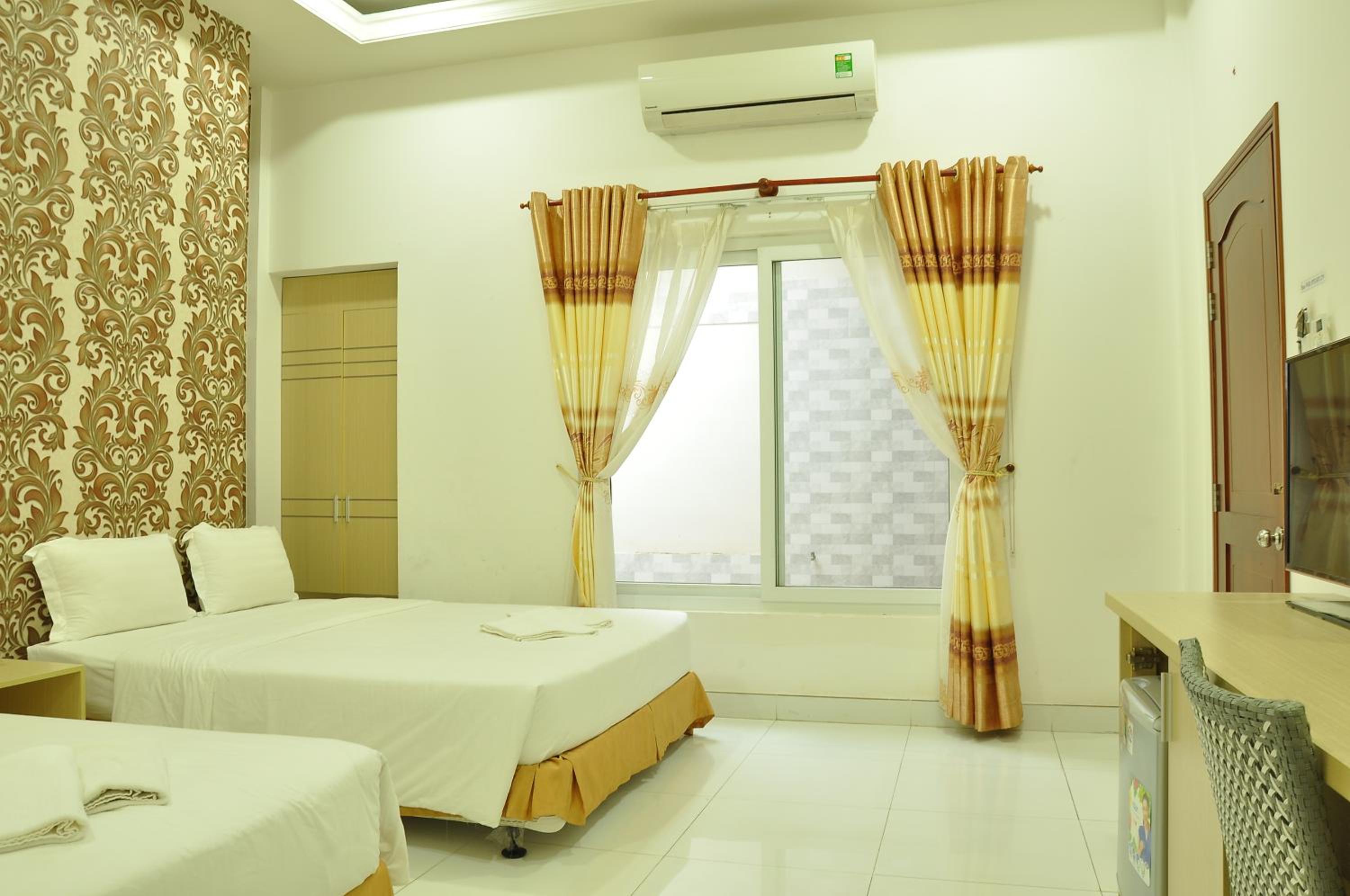 Economy Quadruple Room